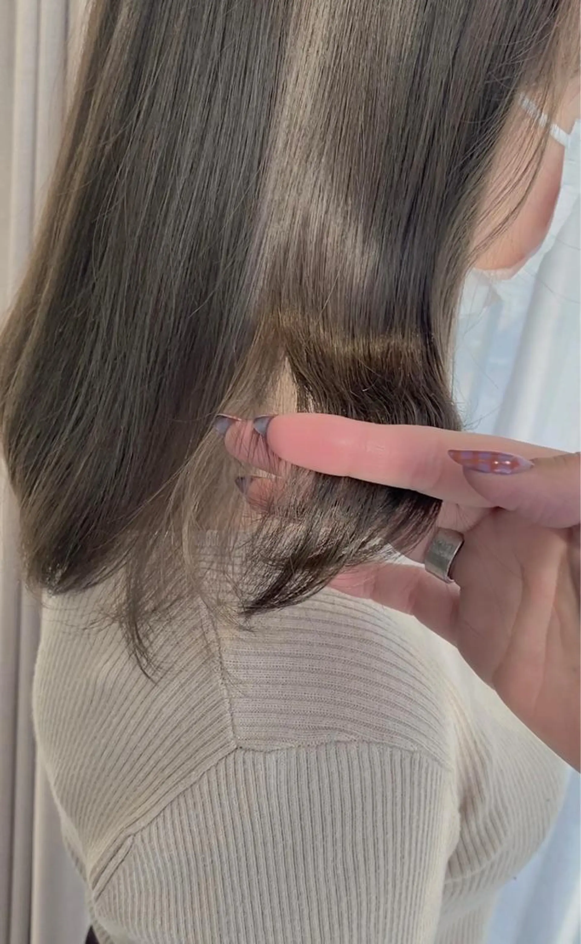 セミロング カラー nail chiaのネイルデザイン