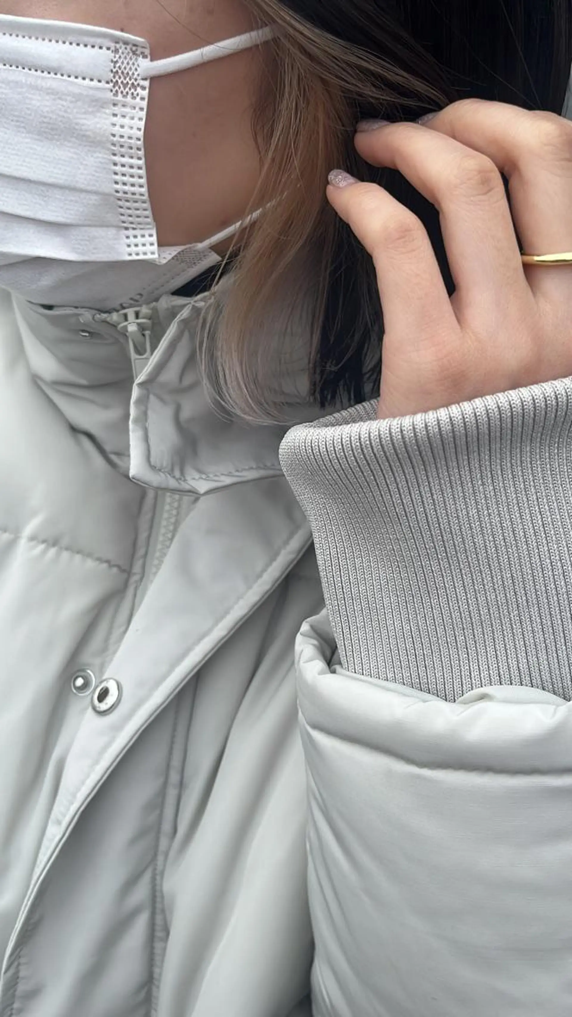 ミディアム カラー ブリーチ 中屋 日和のヘアスタイル