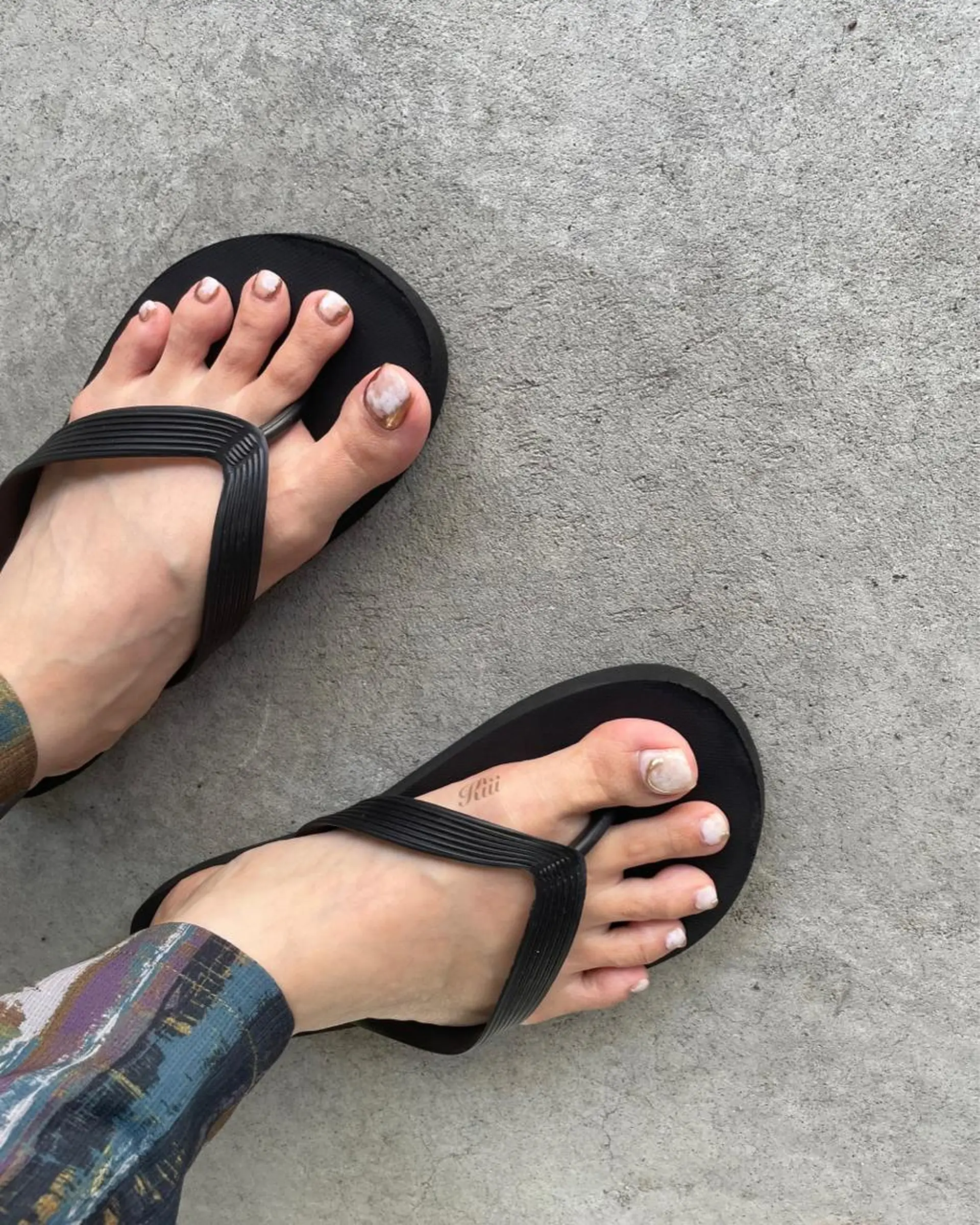 ネイル アートネイル フットネイル ハンドネイル フットネイル kiii.__ ✴︎*のネイルデザイン