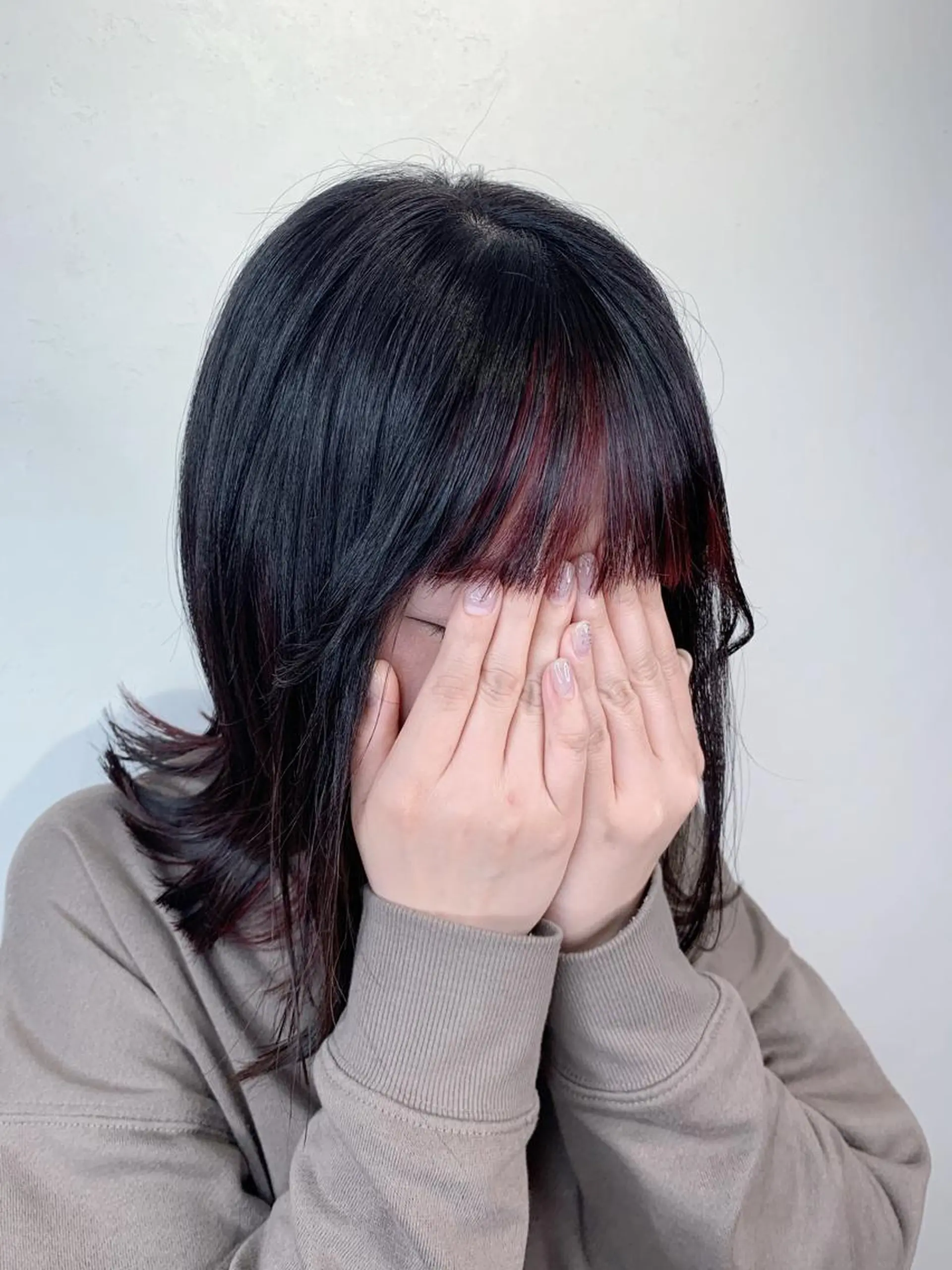 ミディアム カラー インナーカラー _WHITE 天神店 YUMEKA🐻のヘアスタイル