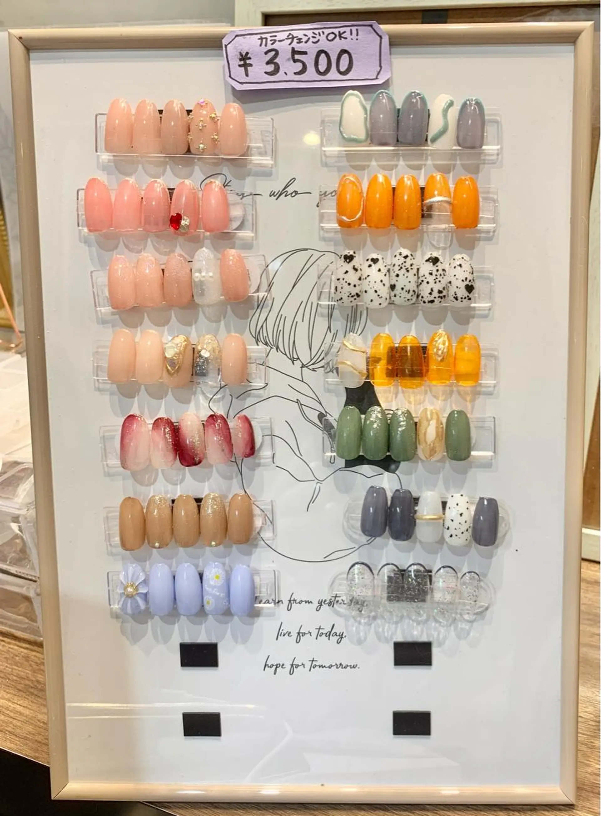 ネイル ハンドネイル うるま市サロン Yuko Izawaのネイルデザイン