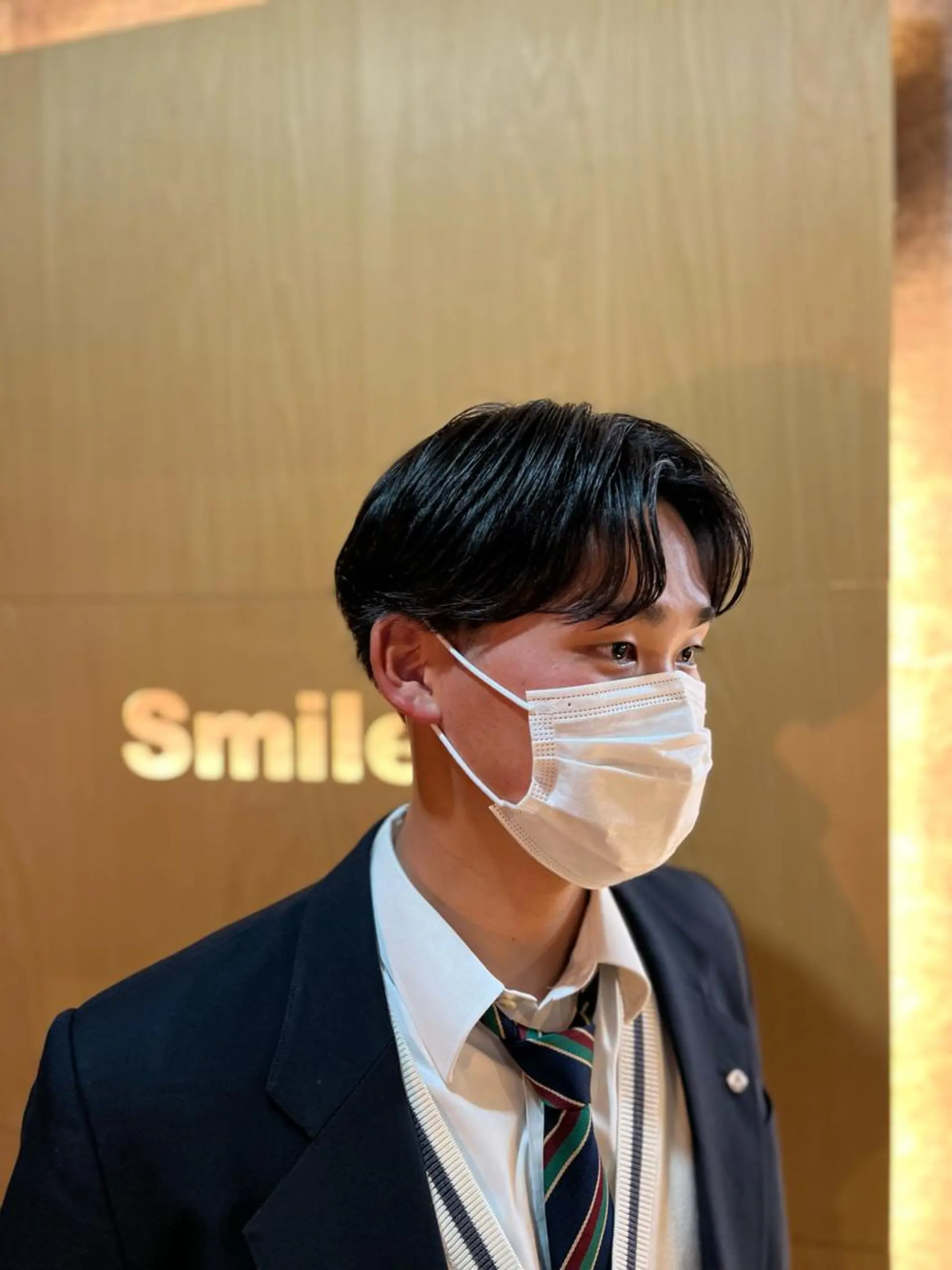 ミディアム パーマ メンズ ミディアムパーマ メンズパーマ ニュアンスパーマ カット パーマ 榎本 和真のヘアスタイル