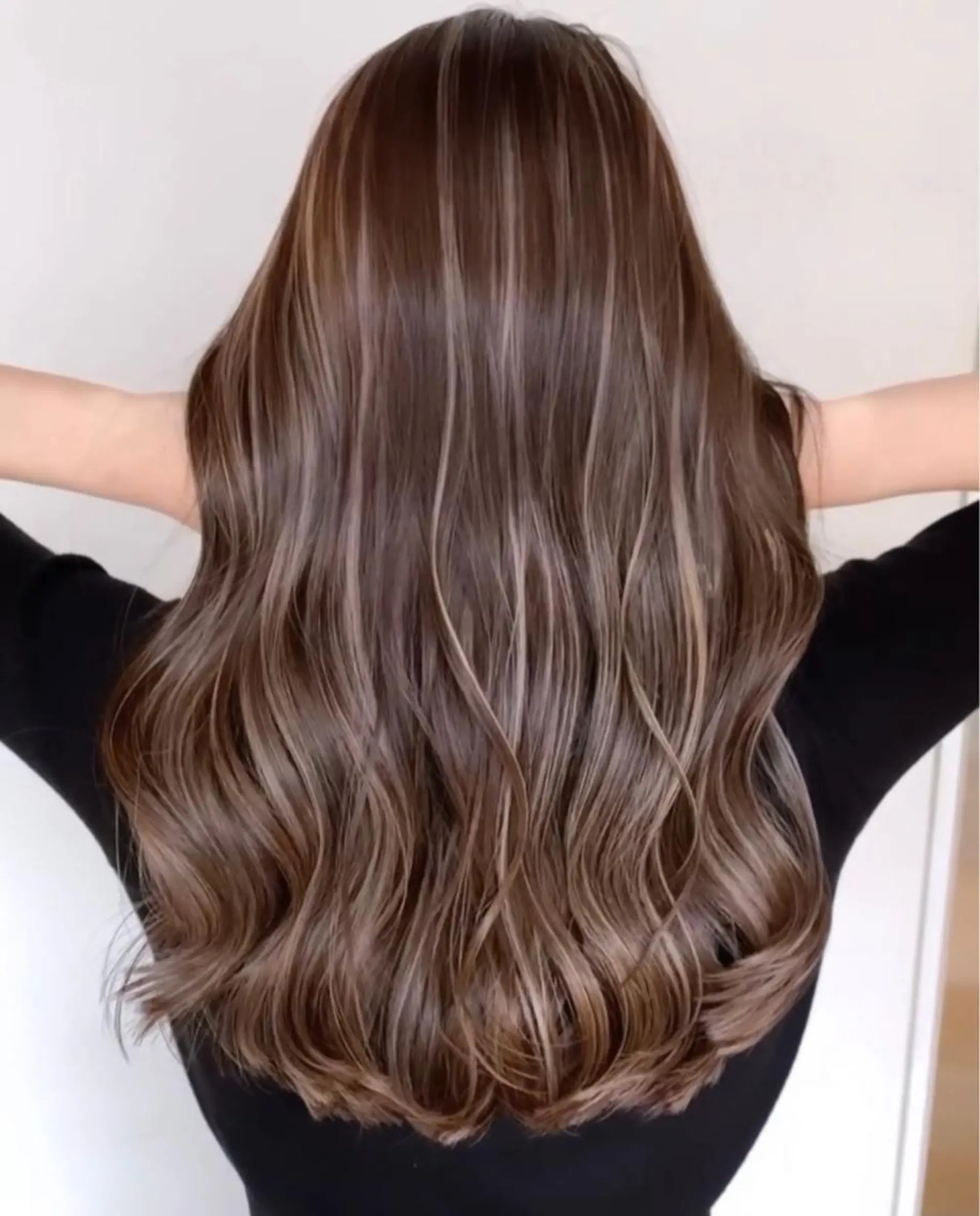 ロング カラー ハイライトカラー ハイライト ヘアカラー トリートメント STELLA所属・心斎橋なんば 大野竜輝のヘアスタイル