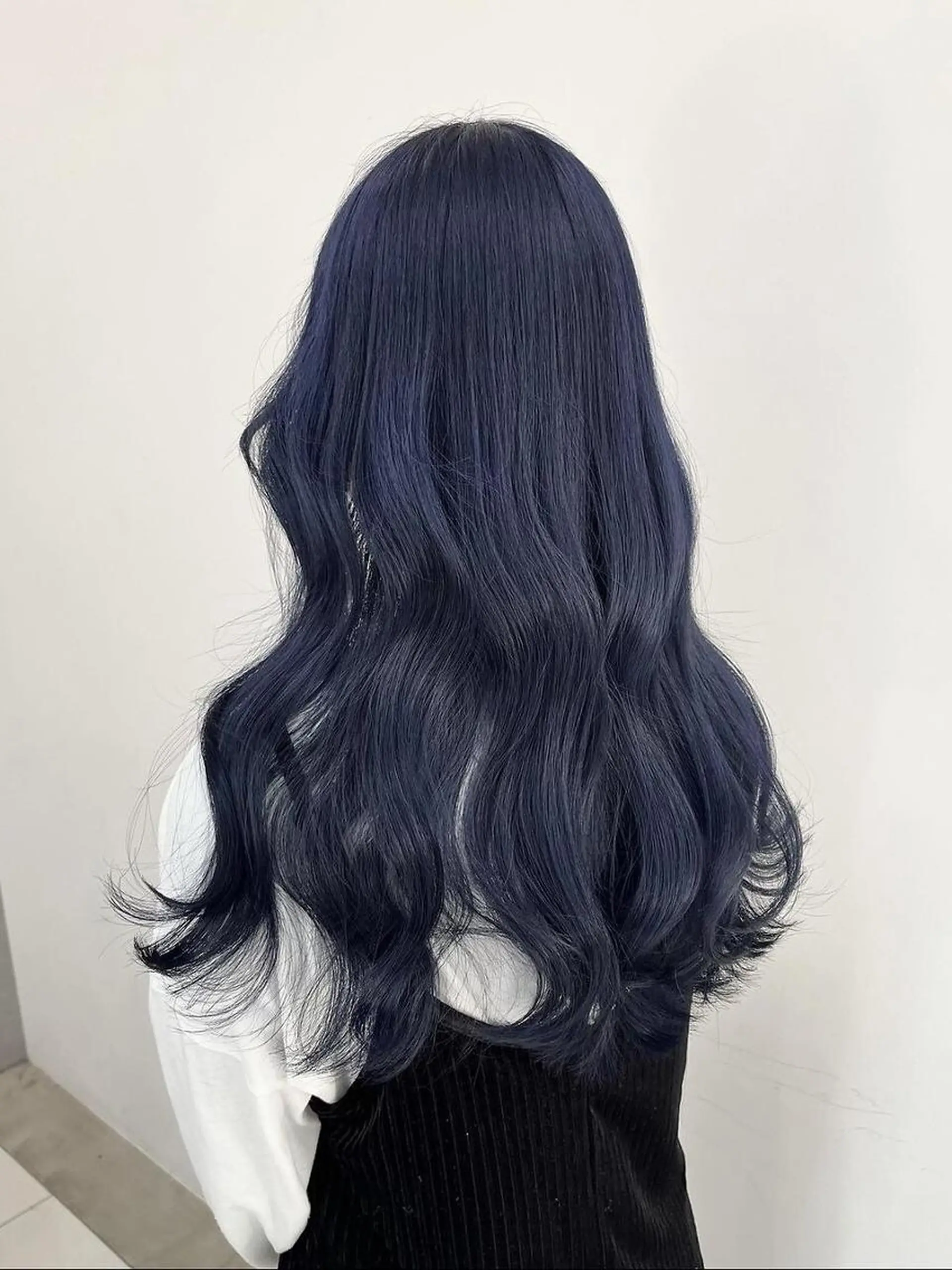 ロング カラー バレイヤージュ ブリーチ ケアブリーチ ダブルカラー イヤリングカラー カット ヘアカラー トリートメント Nought etre 西金沢のヘアスタイル