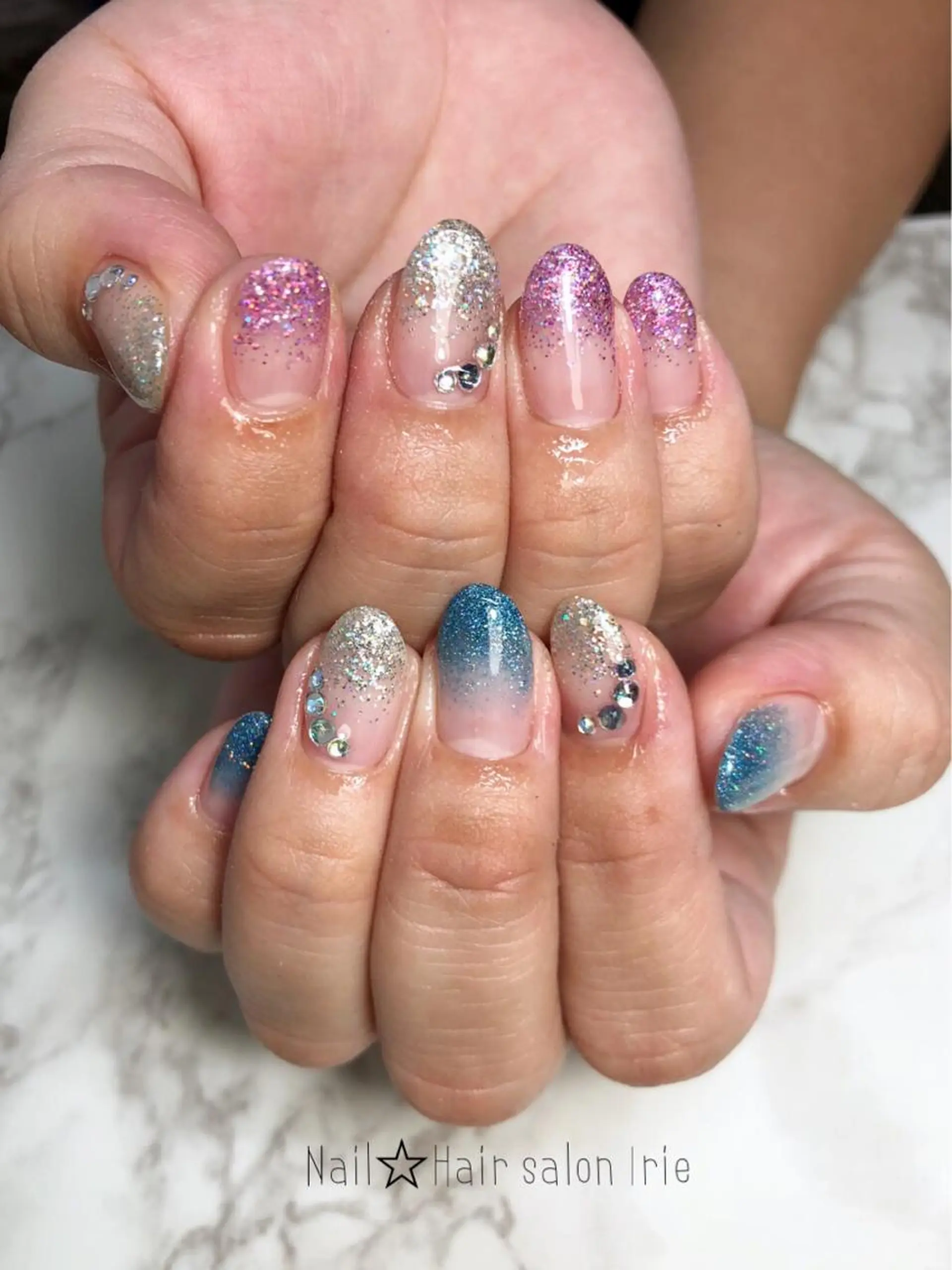 ネイル Hair salon Irie所属・與儀 知佳のネイルデザイン