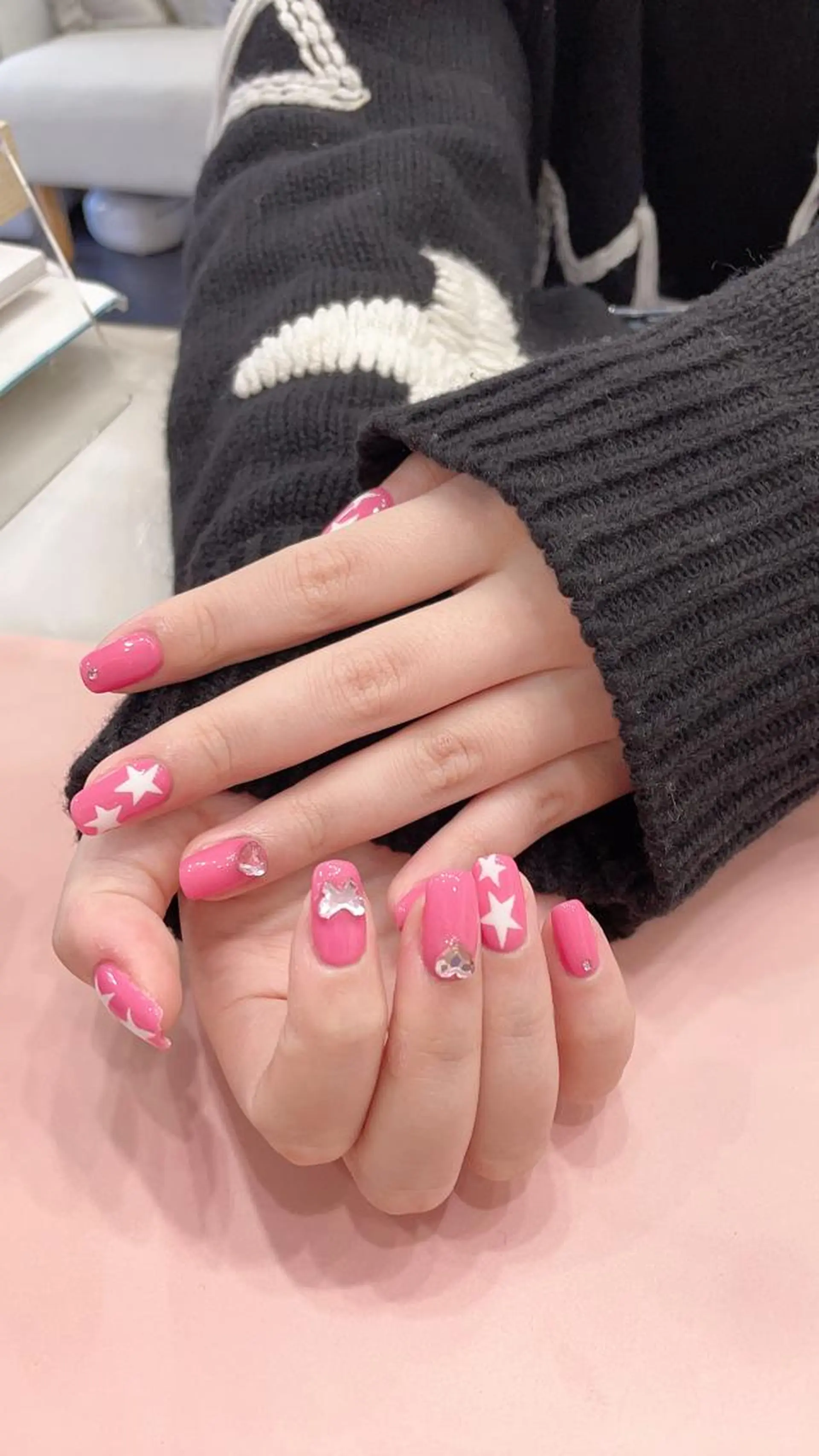 ネイル ハンドネイル ハンドケア The Bomのマツエク・マツパデザイン