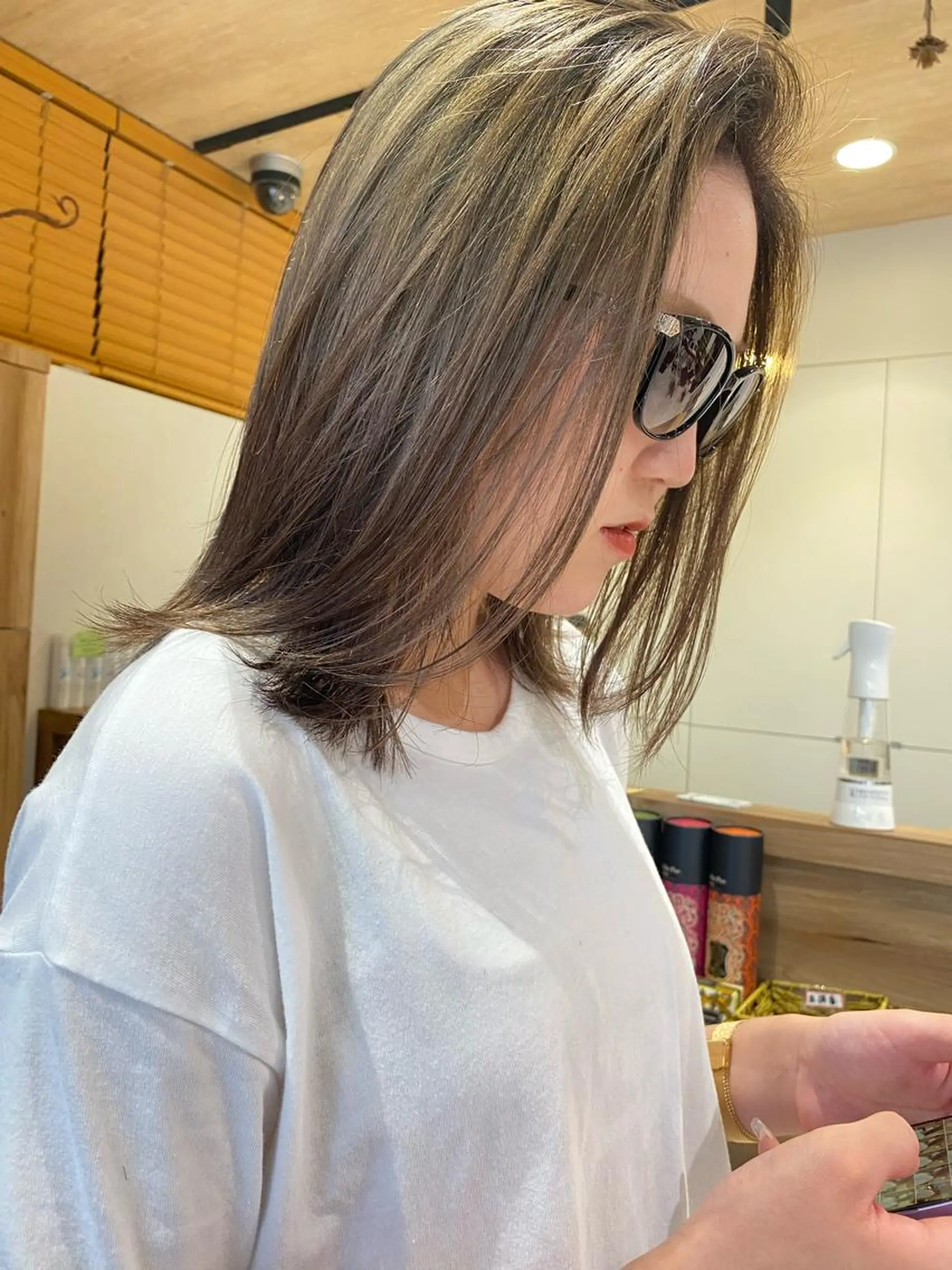 セミロング カラー ヘアアレンジ グレージュ ヘアカラー トリートメント ヘッドスパ パーマ指名No1 /namiのヘアスタイル