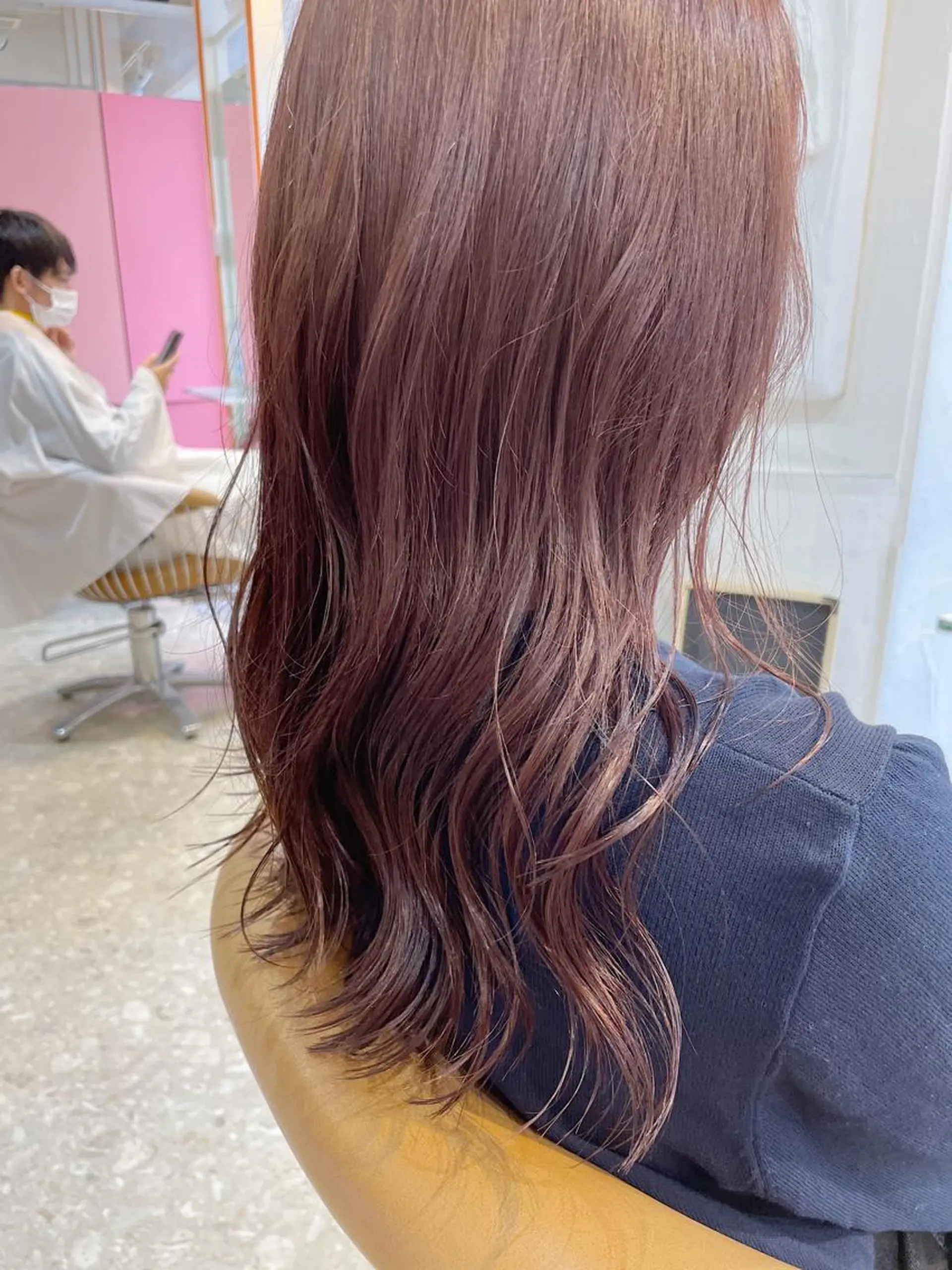 ロング カラー ブリーチ ブリーチなしカラー ピンクカラー 瀬川 雄太のヘアスタイル