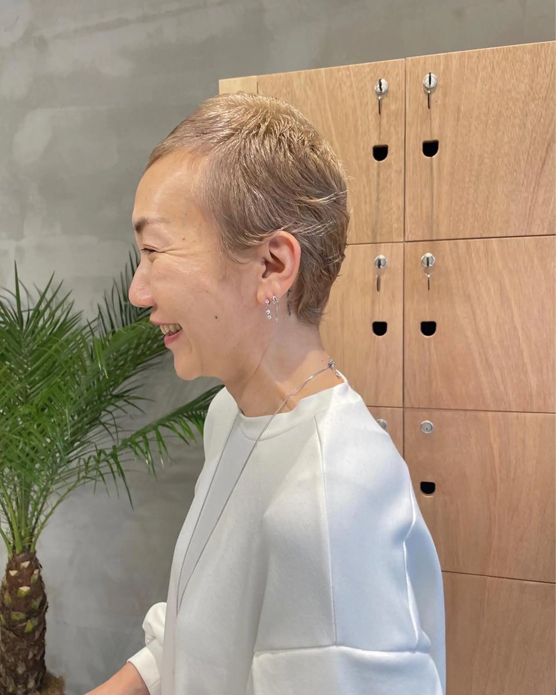 カラー wewe: momoeのヘアスタイル