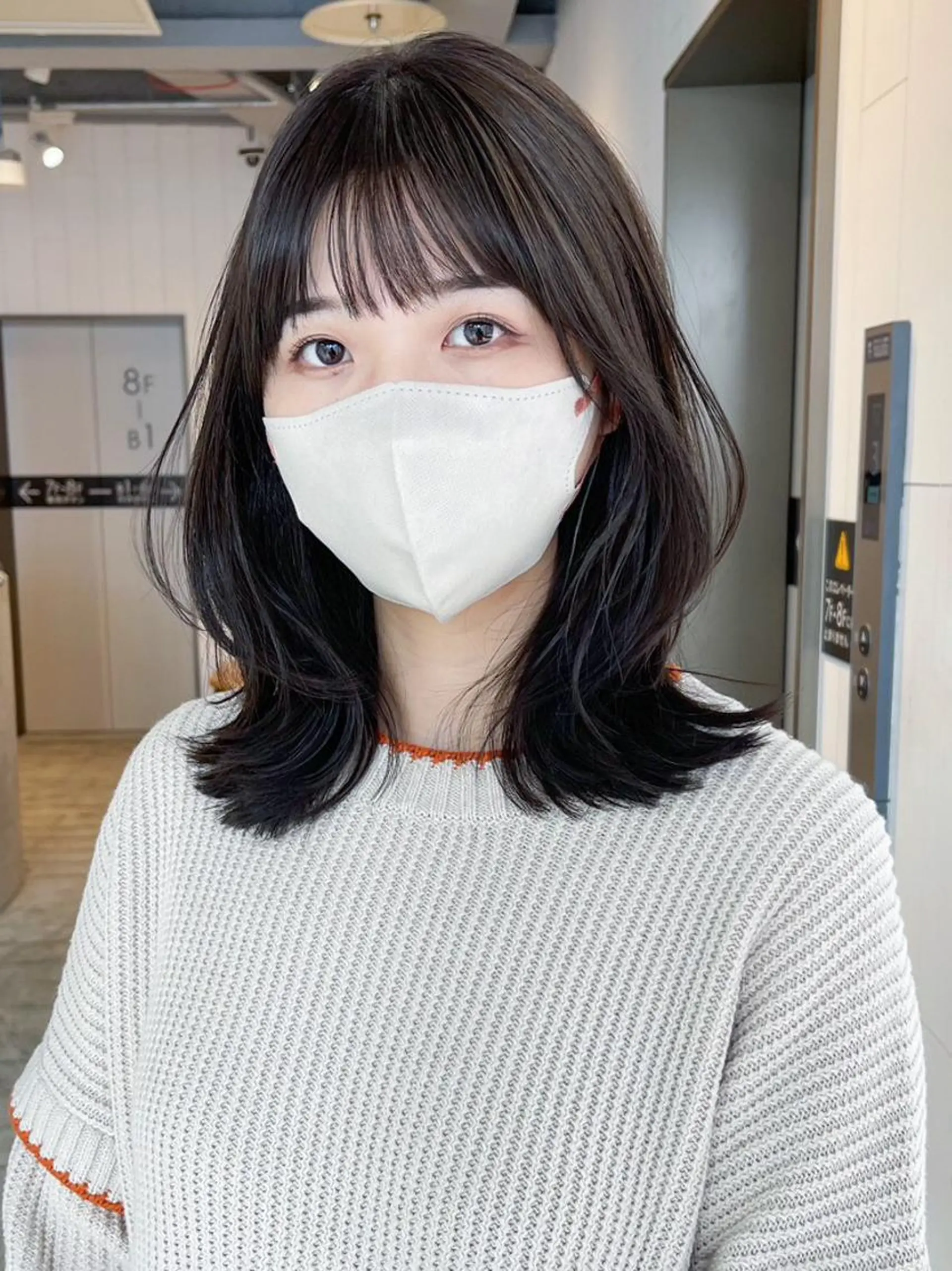 ミディアム カラー レイヤーカット カット ヘアカラー トリートメント ITby ALBUM 北千住店のヘアスタイル