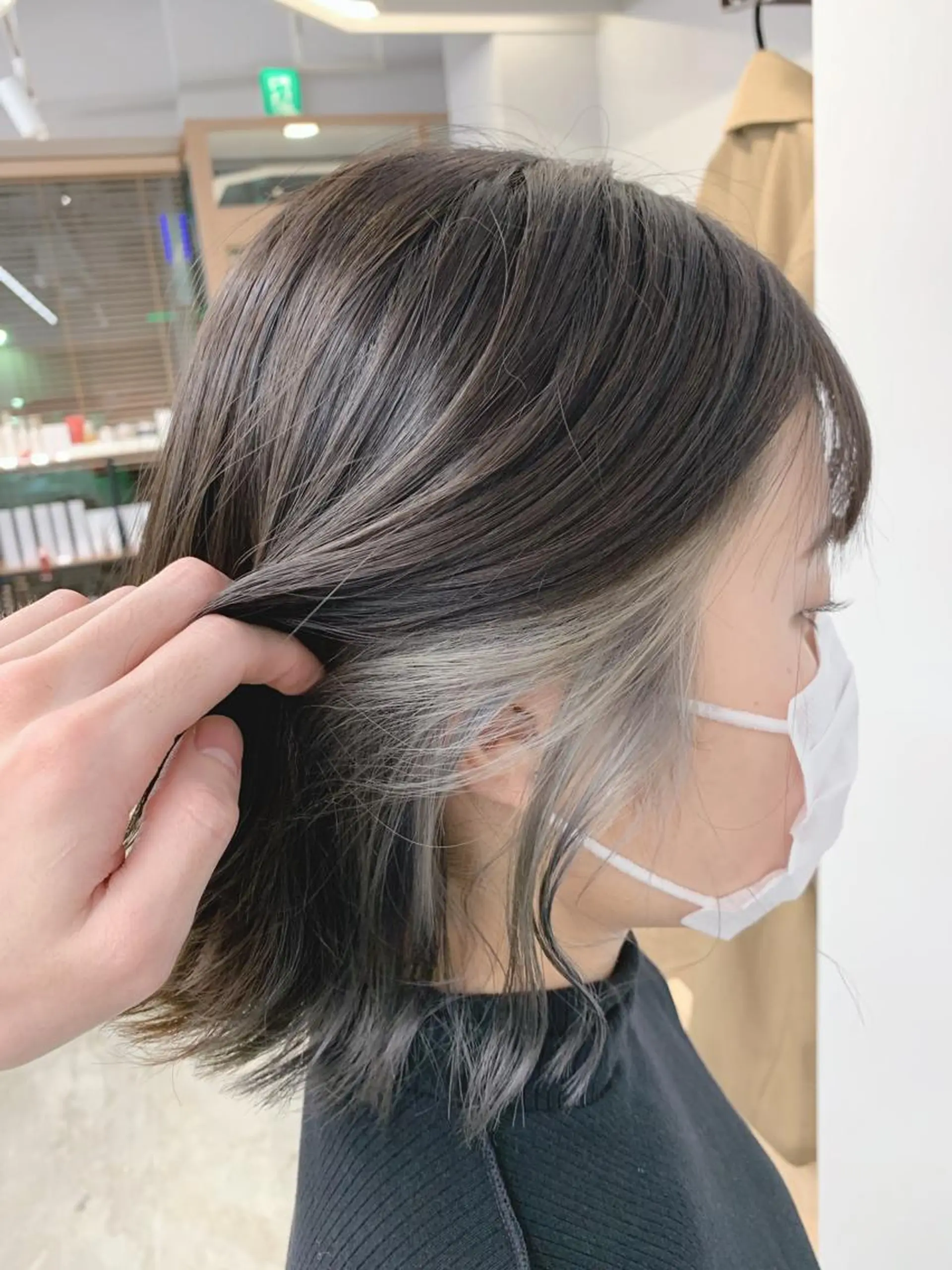 ショート SAEKI【ior 】北千住店ブリーチのヘアスタイル