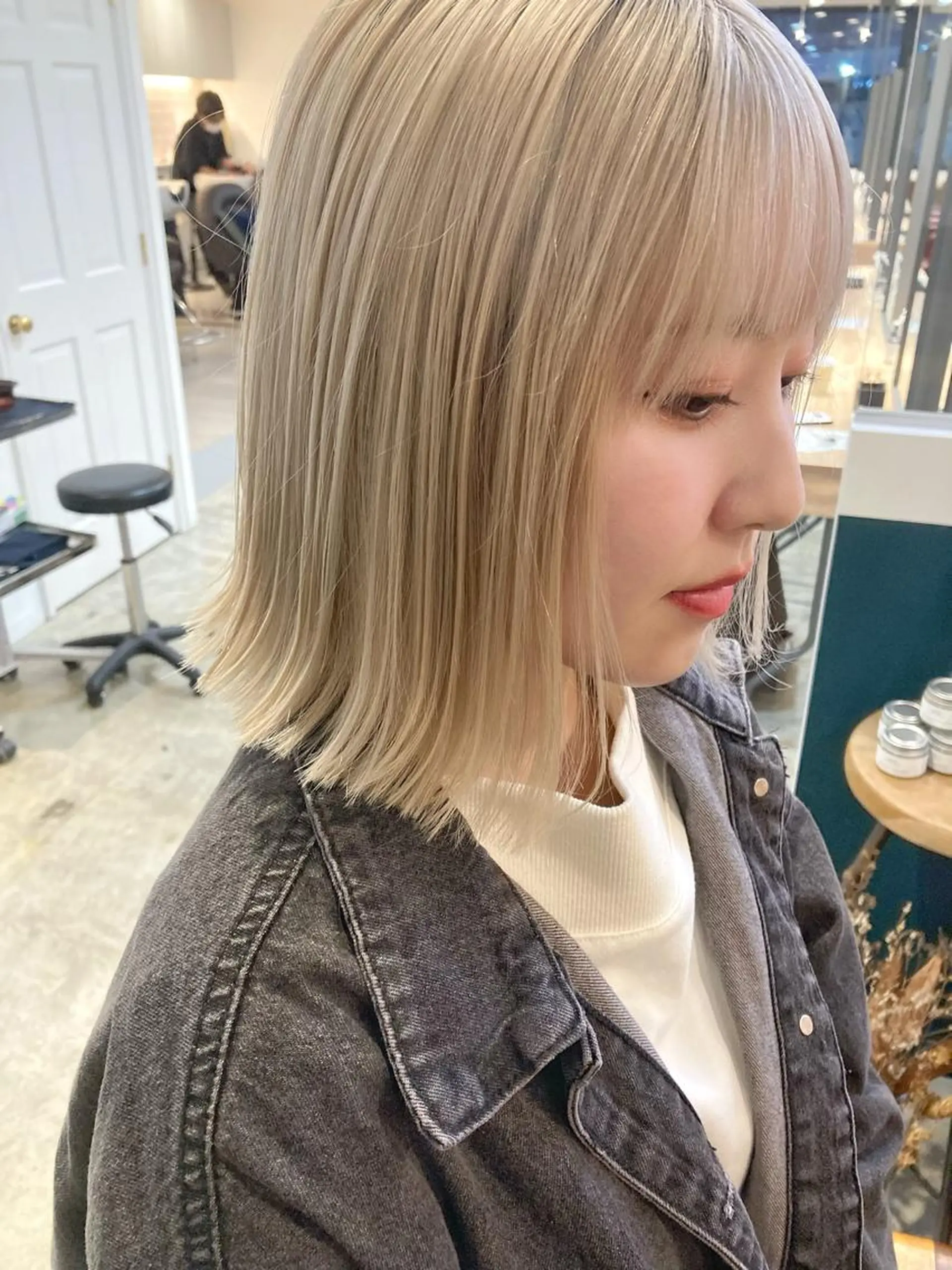 ミディアム ボブ ヘアカラー カラーリスト菅野 竜矢🌈のヘアスタイル