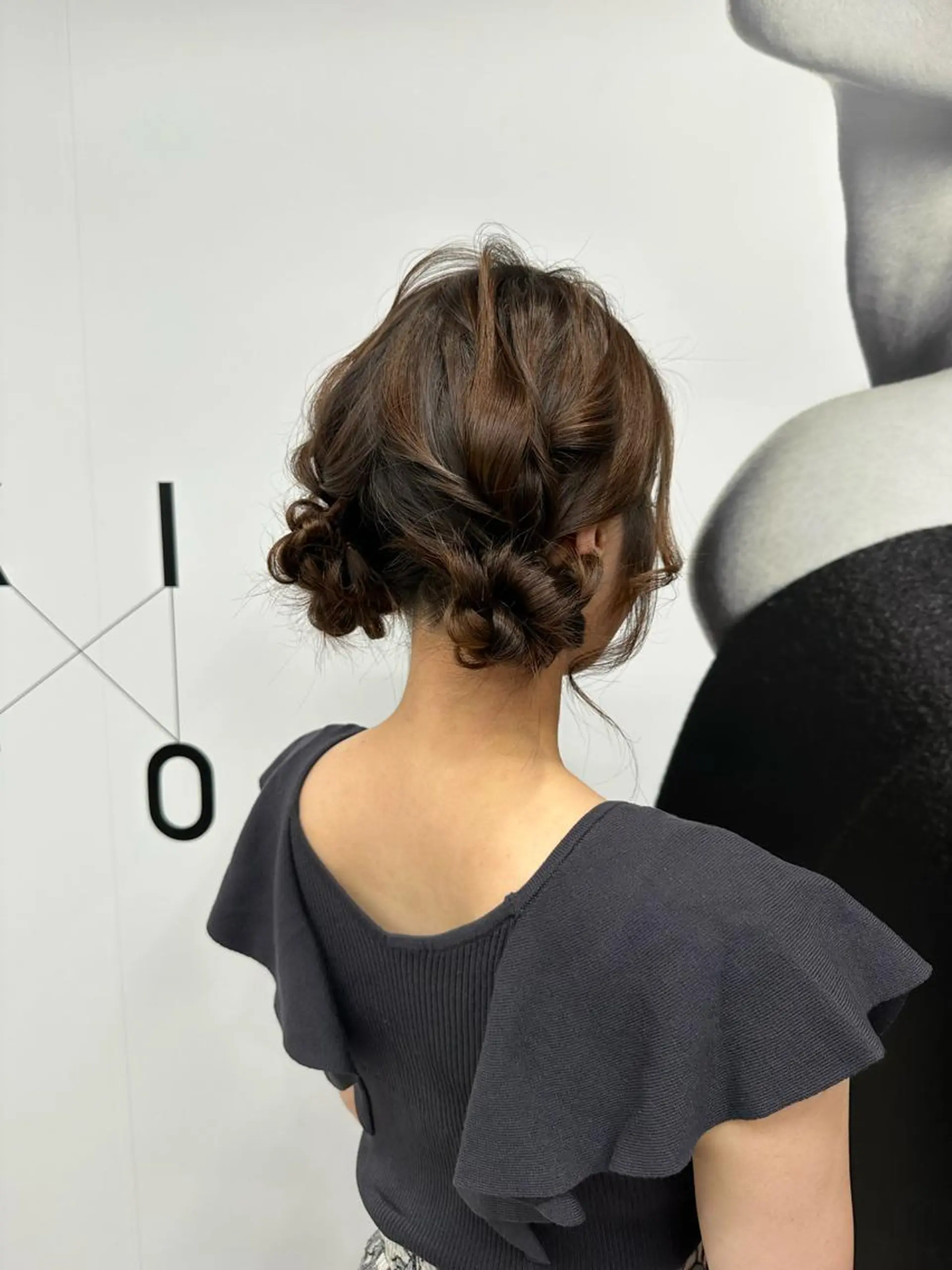 ミディアム ヘアアレンジ ウスイマイコ カット/ケアカラーのヘアスタイル