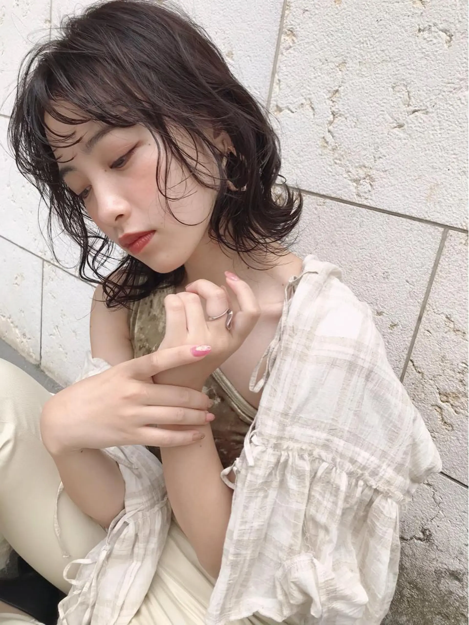 ショート アッシュ アッシュグレー アッシュグレージュ カット ヘアカラー トリートメント 韓国 / 中国ヘア 🦋Noniのヘアスタイル