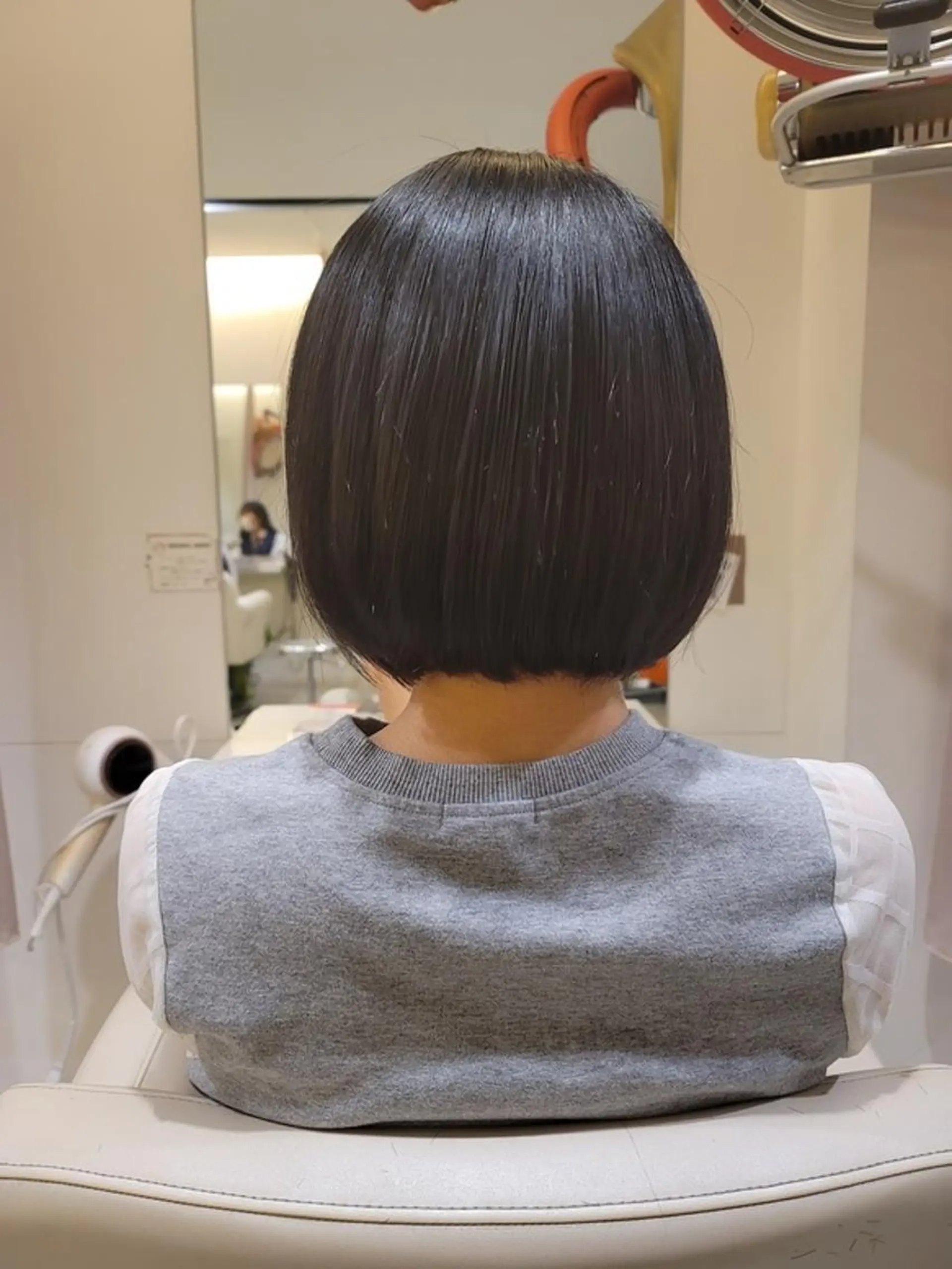 ショート ボブ カット 鈴木 翠のヘアスタイル