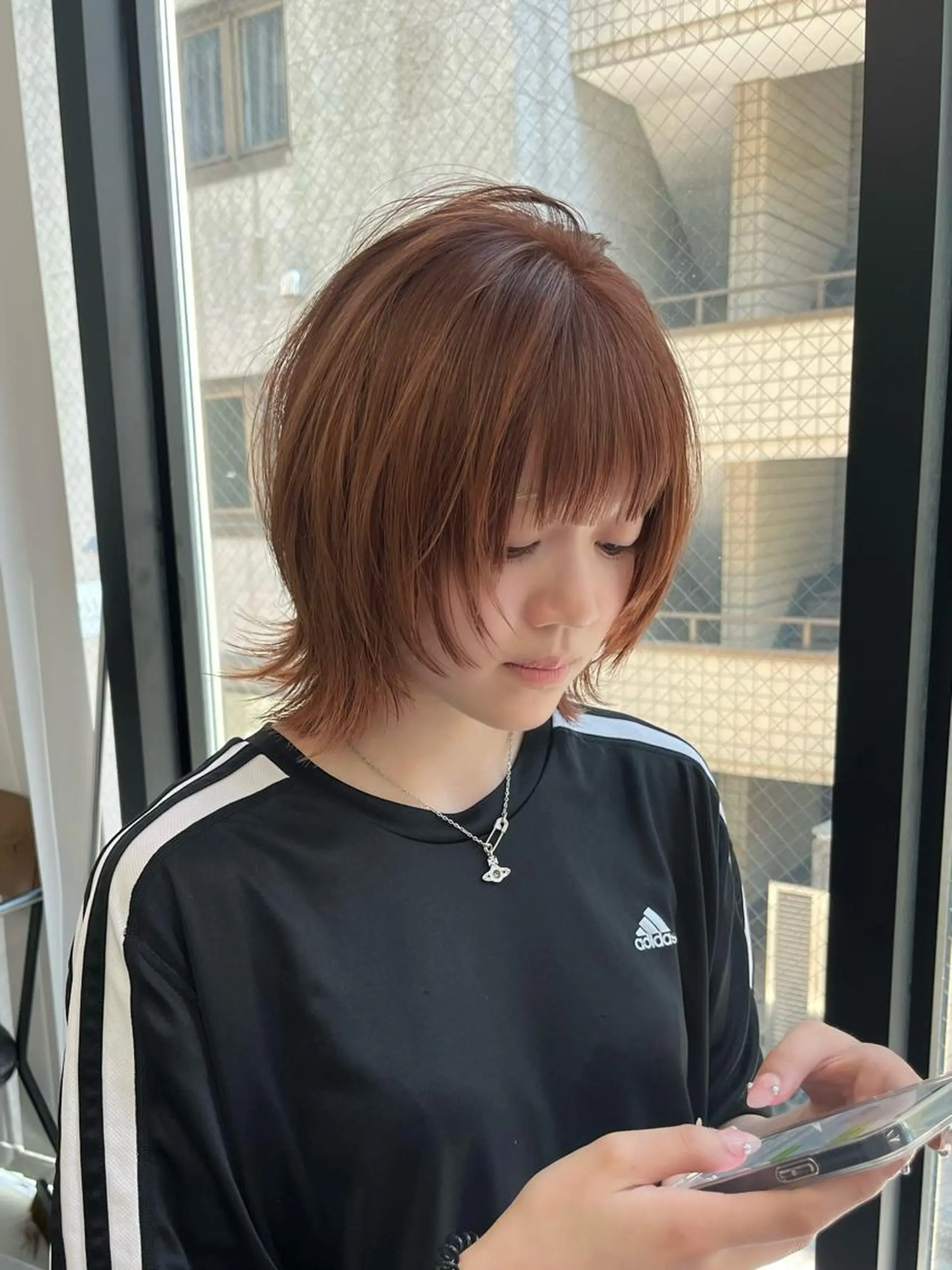 ミディアム カット ヘアカラー ウルフ/レイヤー ⚡️ITSUKU⚡️のヘアスタイル