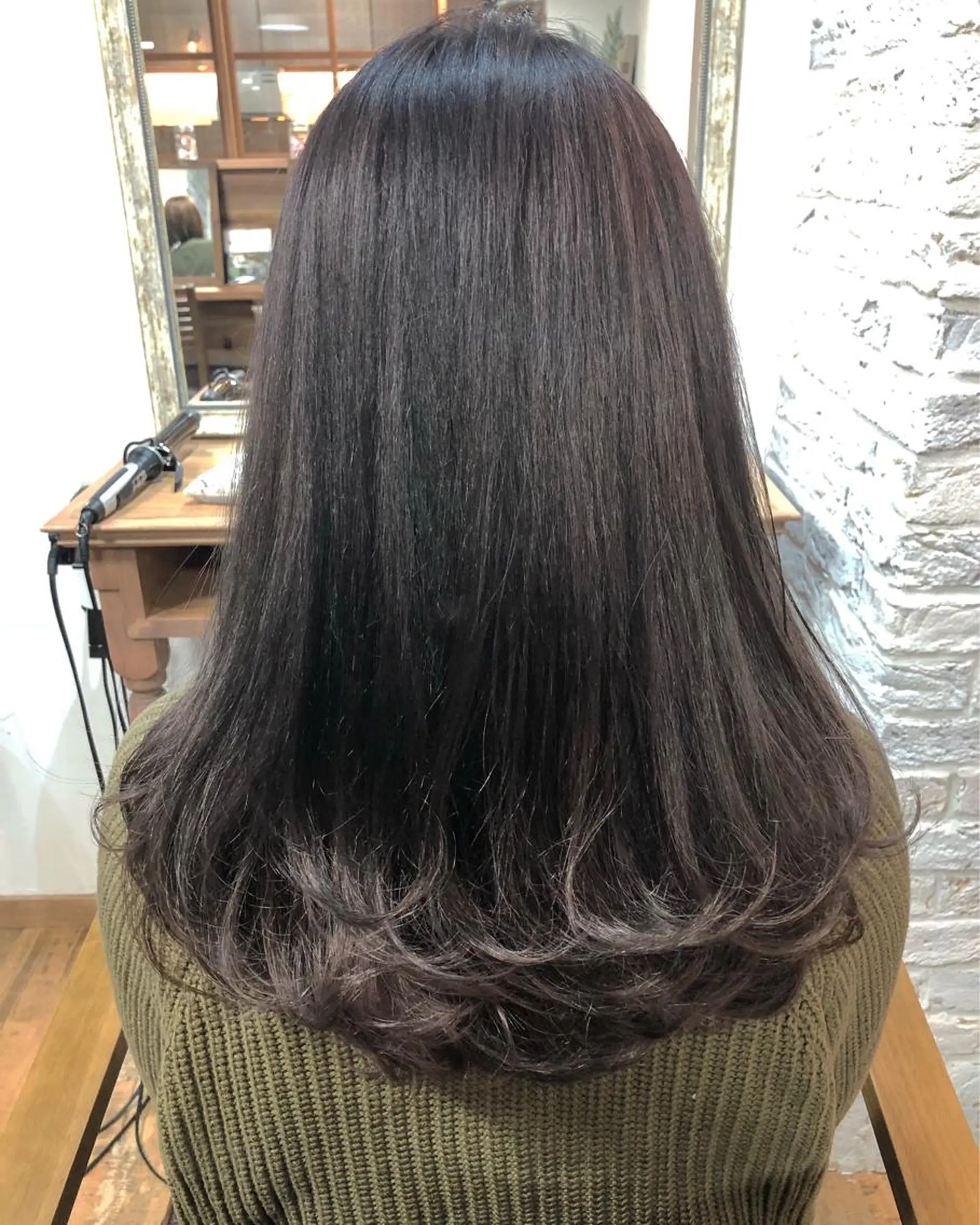 セミロング カラー ヘアアレンジ ブリーチ ラベンダーカラー カット ヘアカラー 遠藤 拓馬のヘアスタイル