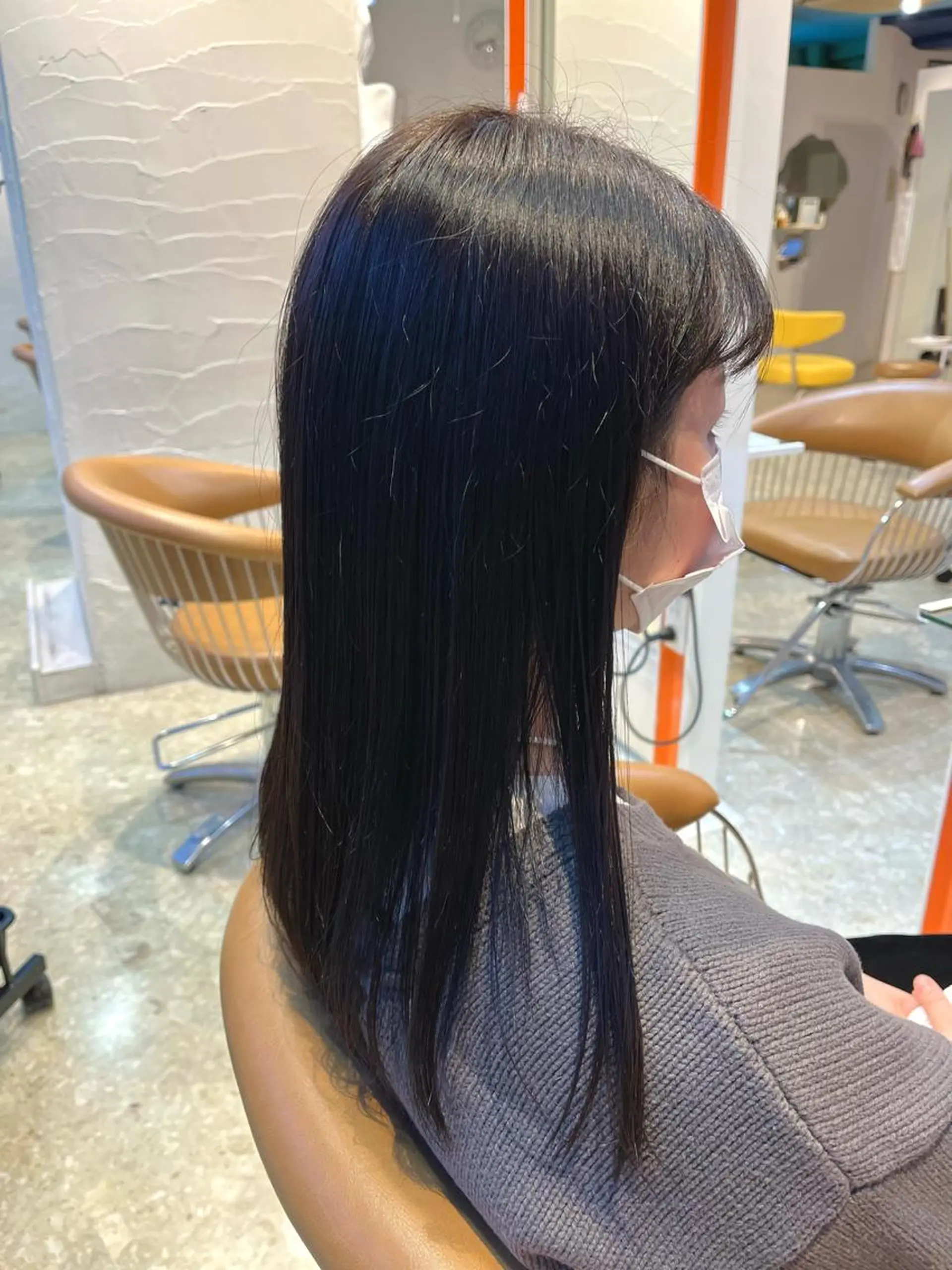 ミディアム カラー ヘアカラー うしだ かおるのヘアスタイル