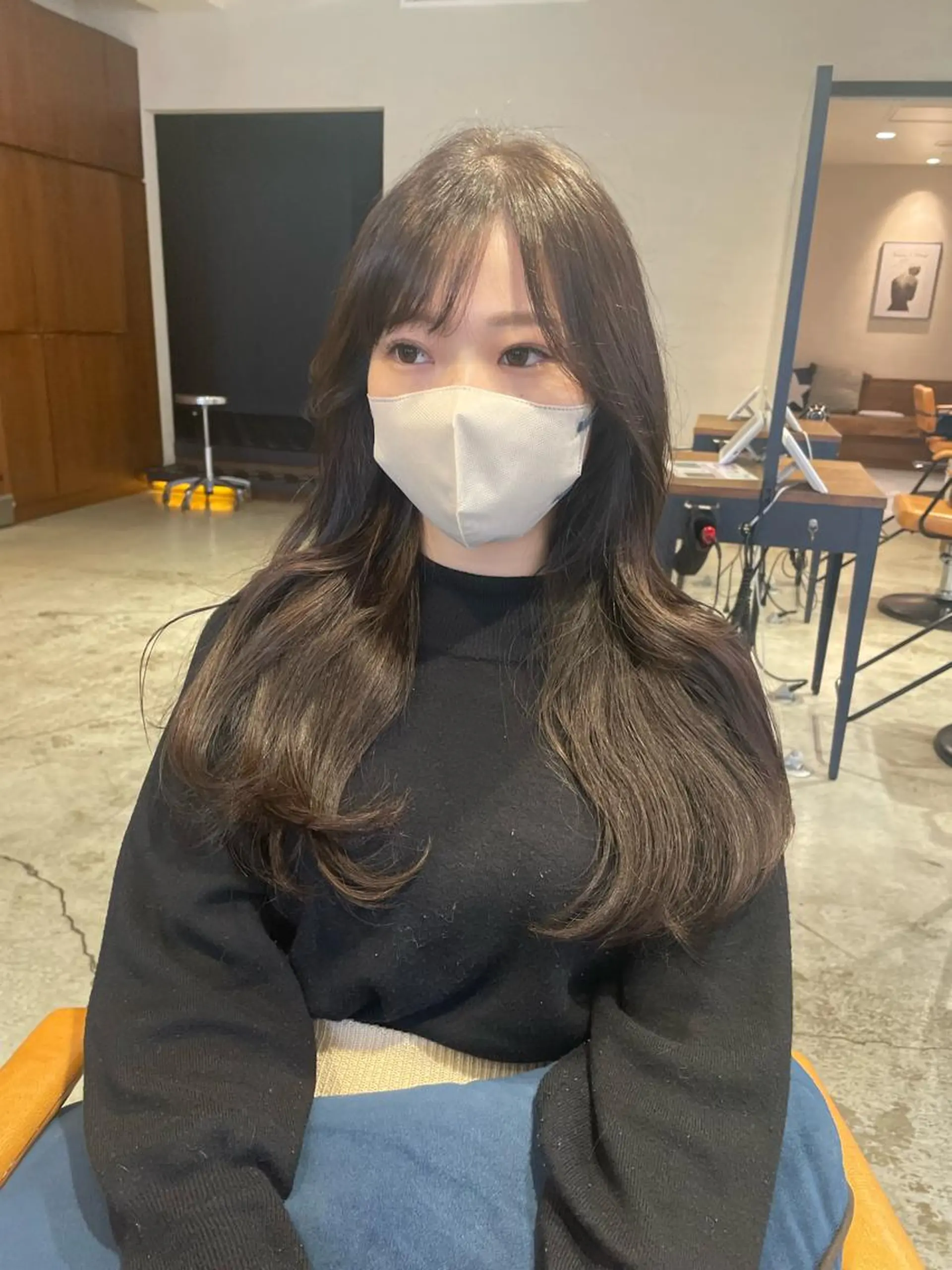 カラー kiti SAKAE所属・のり/顔まわり/韓国 /レイヤーカットのヘアスタイル