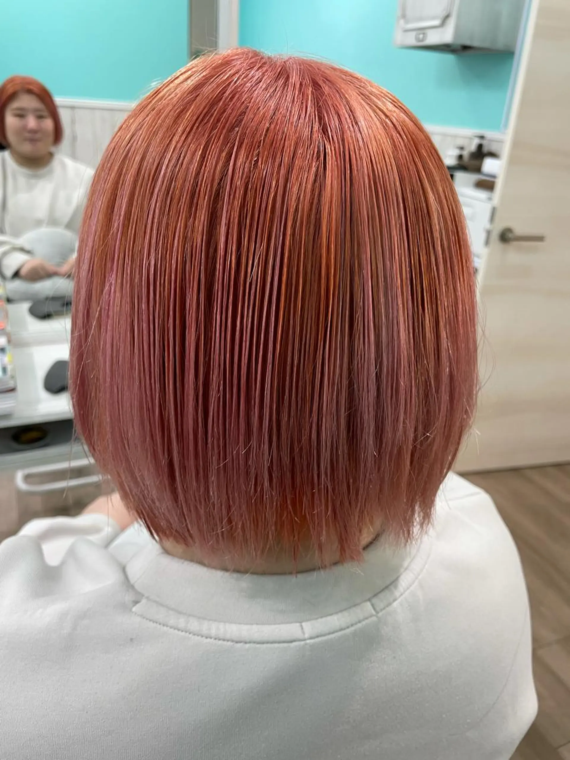 ショート ヘアカラー トリートメント 🐆アンドウ チカコ🦓のヘアスタイル