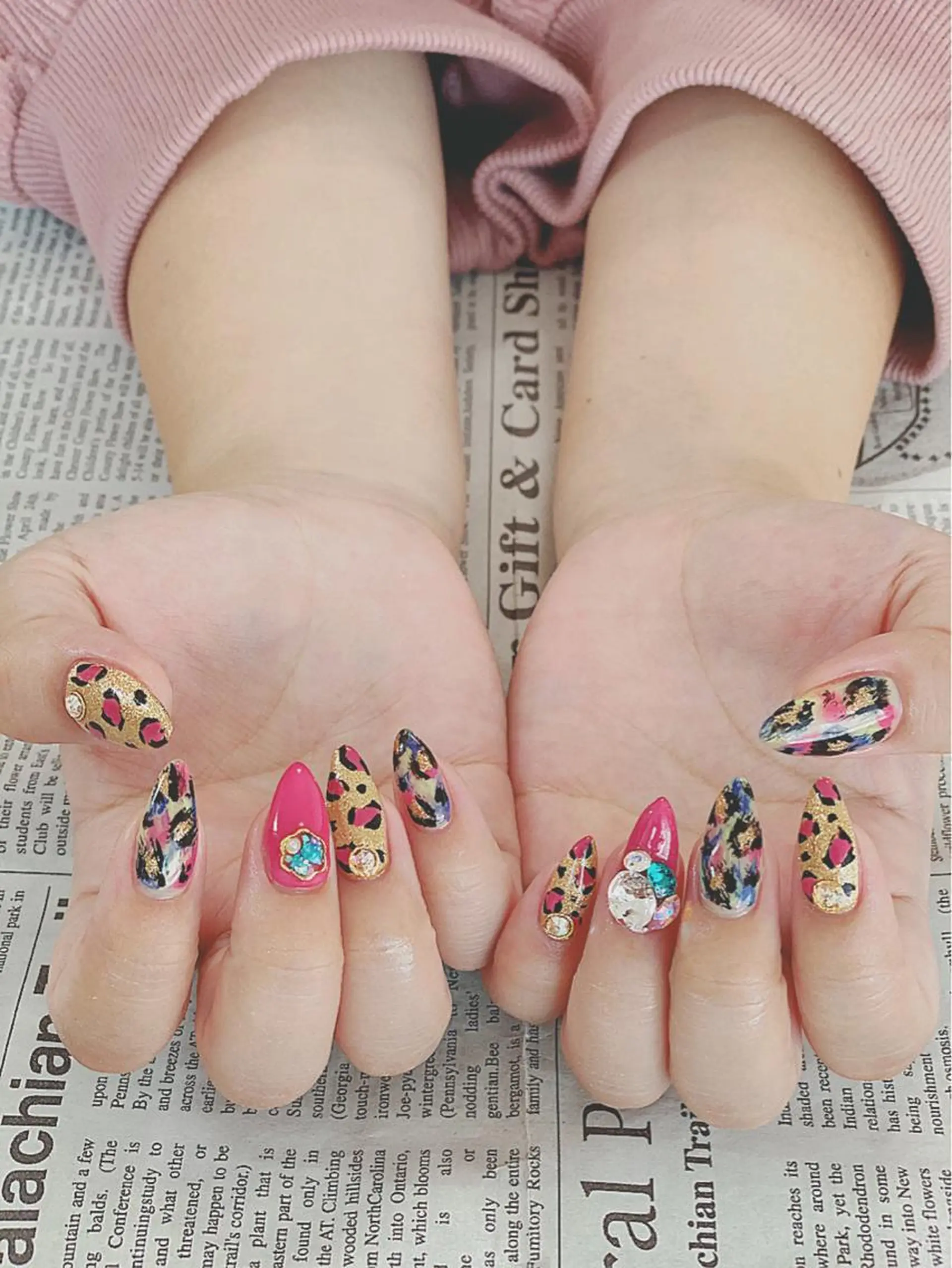 ネイル ハンドネイル ハンドケア 森山 舞のネイルデザイン