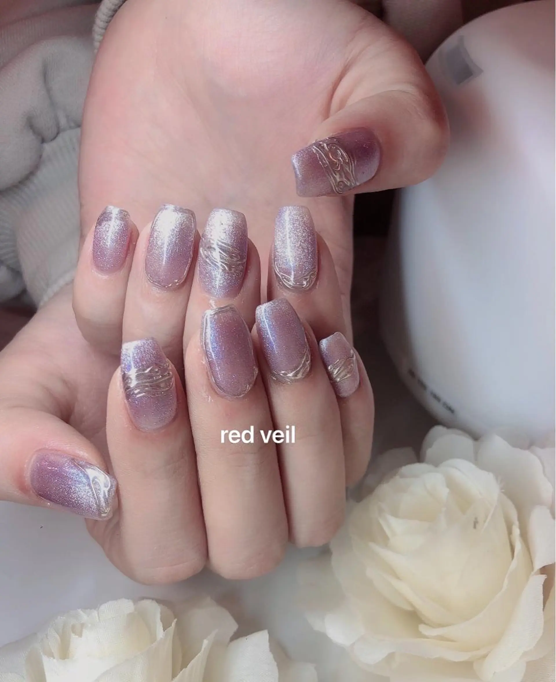 ミディアム ネイル 長さ出し専門 nynaのネイルデザイン