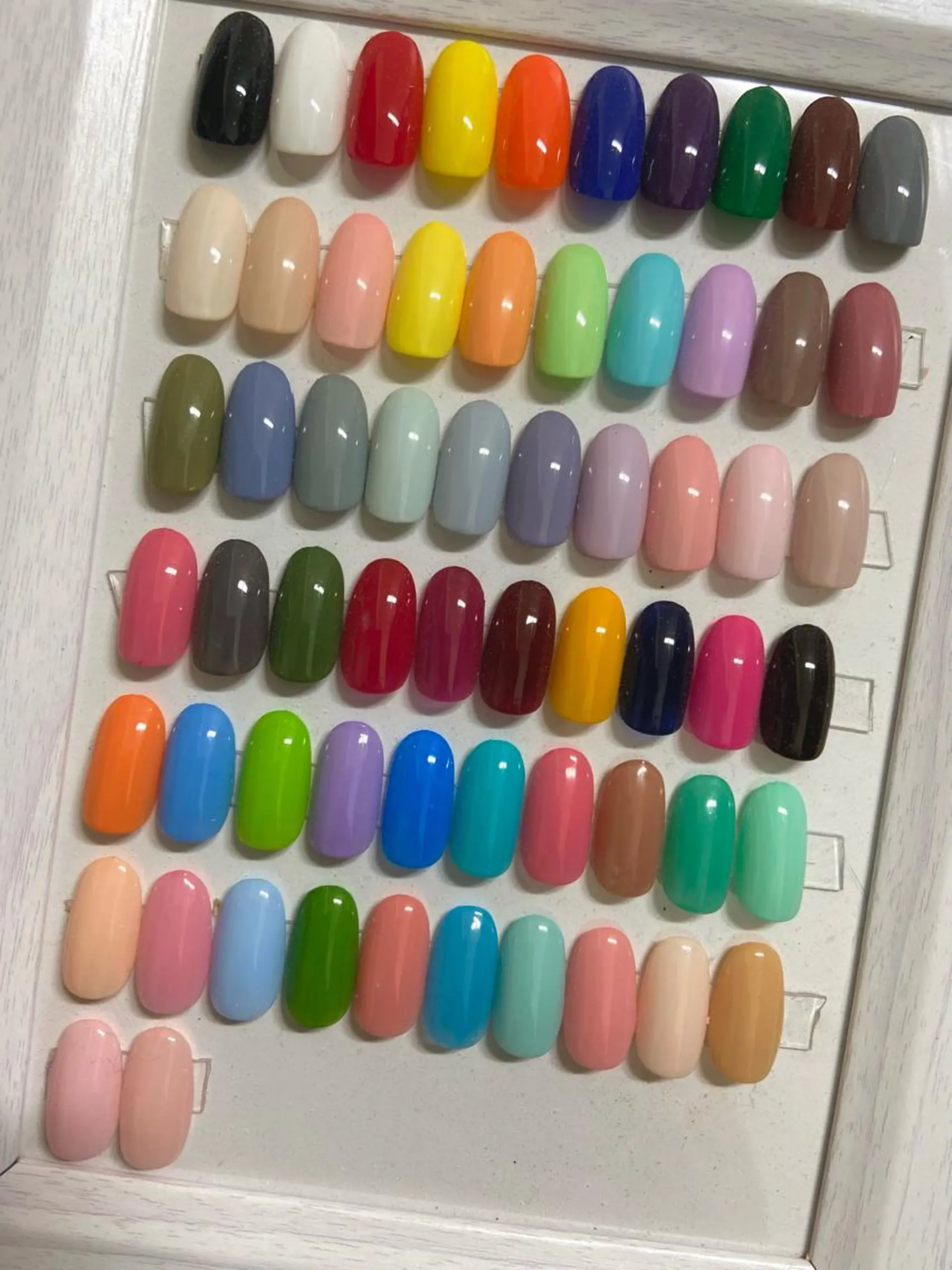 ネイル HIKARI 4uまつ毛ネイルのネイルデザイン