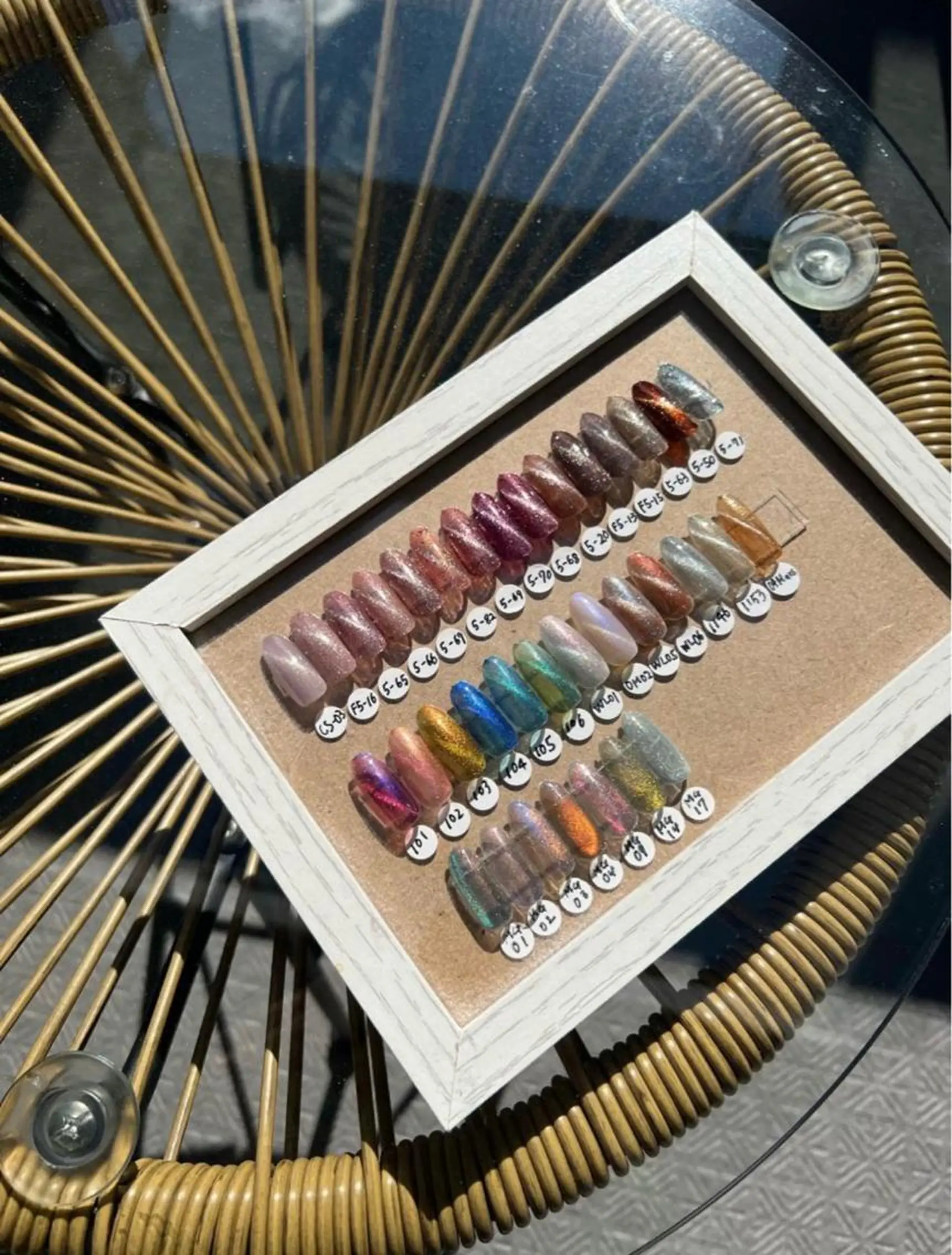 ネイル ジェルネイル マグネットネイル ハンドネイル 🤎Two ERI🤎のネイルデザイン