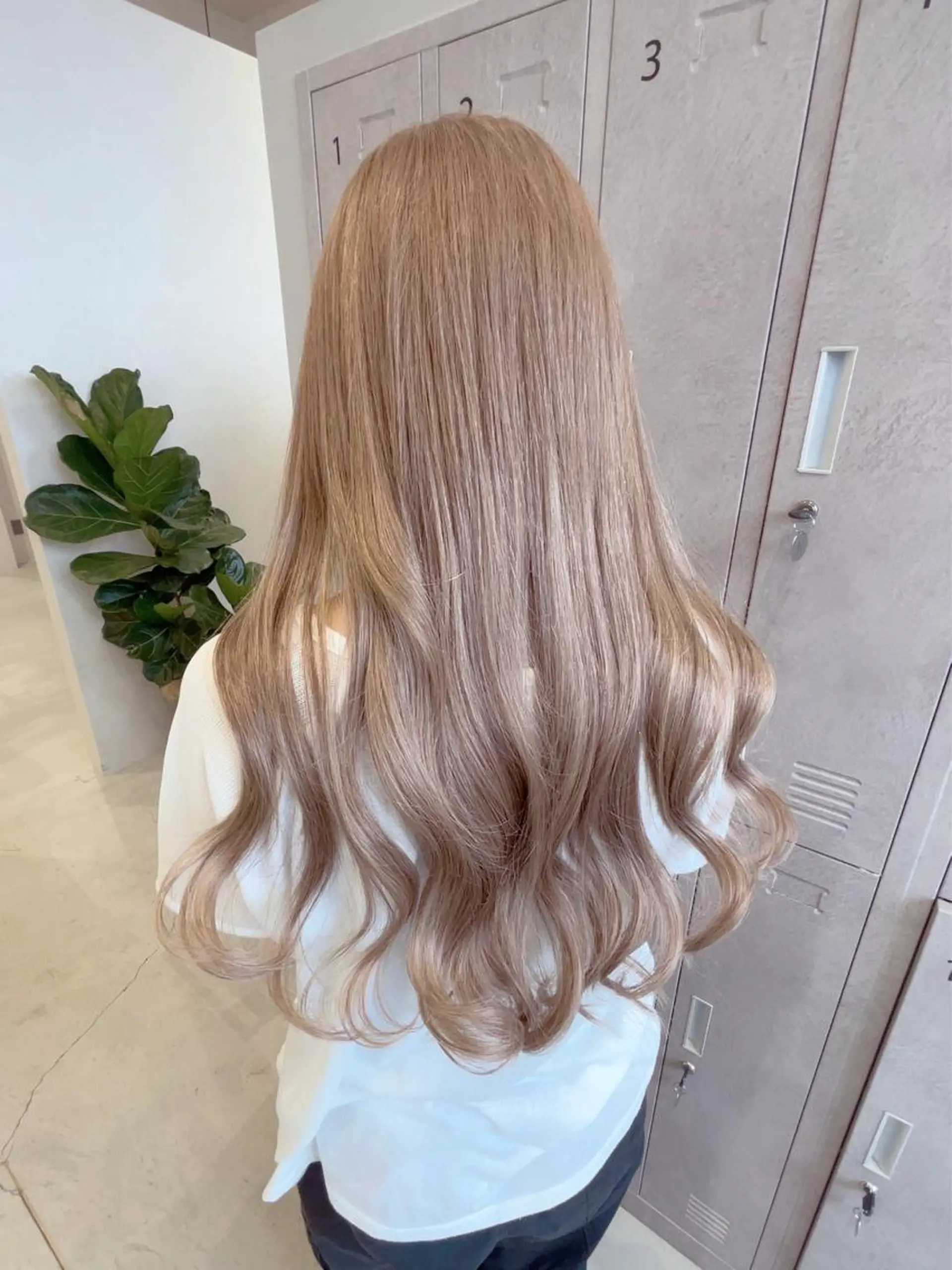 ミディアム カラー ボブ エクステ 艶髪/モテヘア🎀 MIHOのヘアスタイル