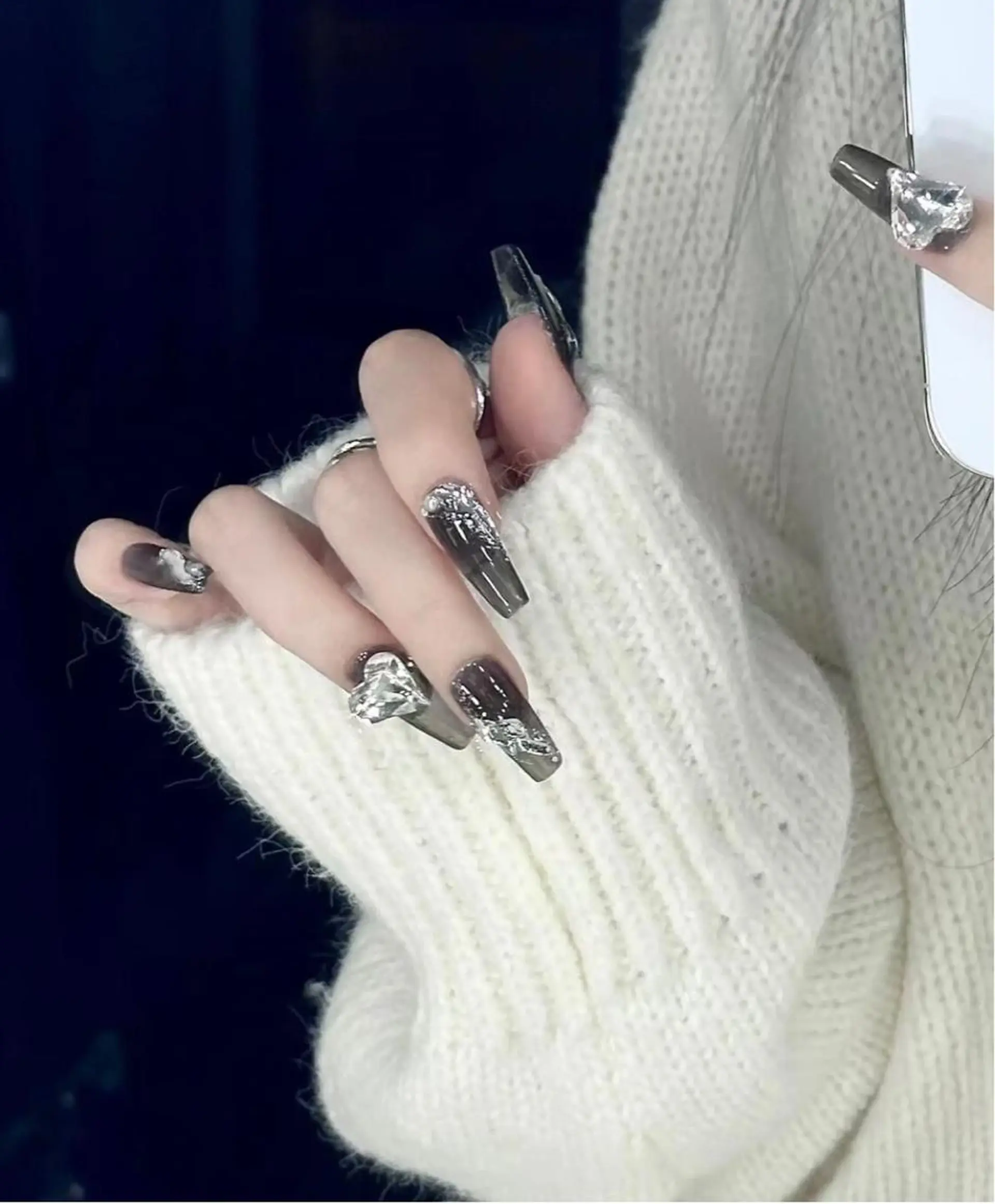 ネイル ハンドネイル VIVIAN リサのネイルデザイン