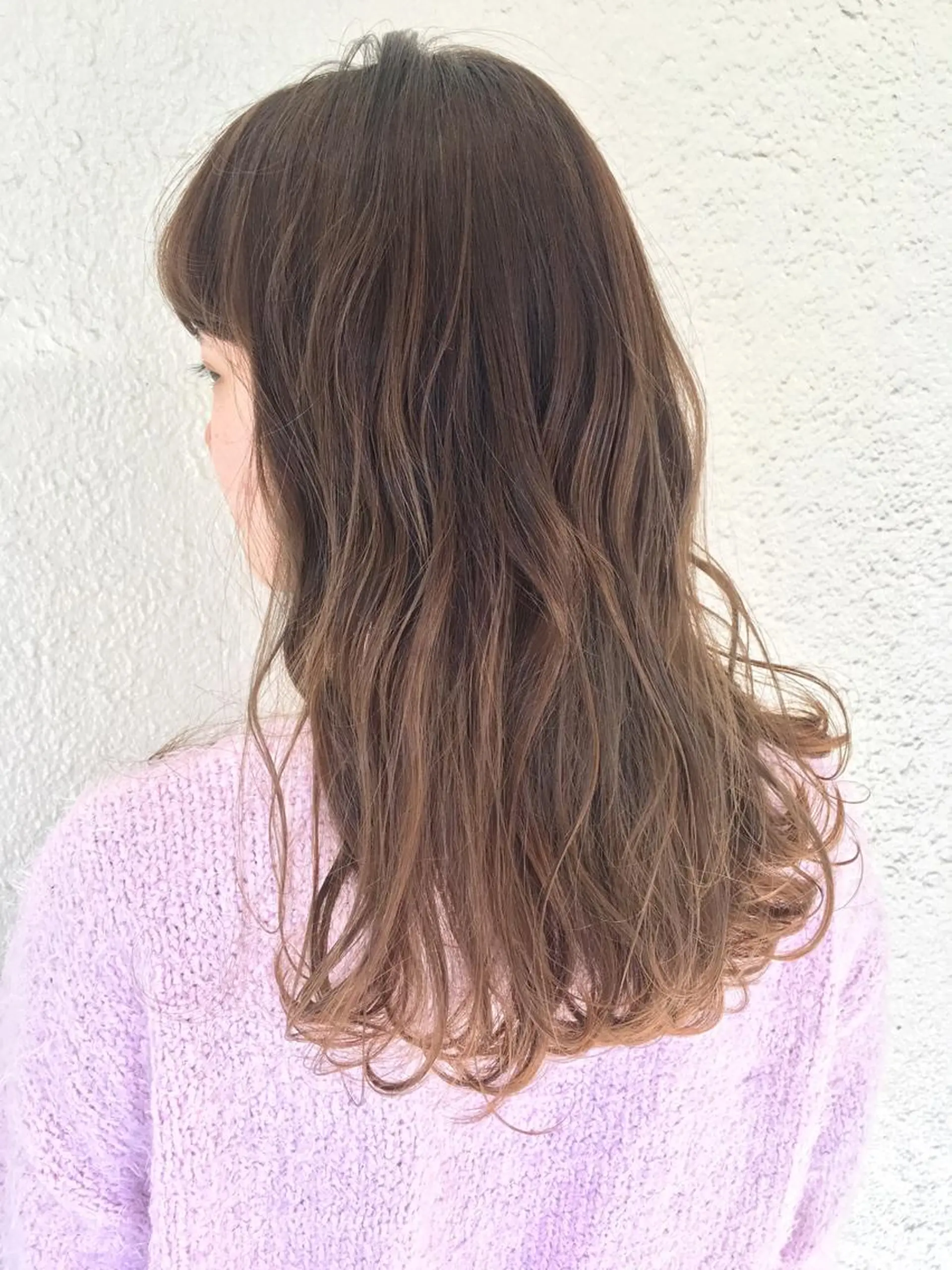 ロング カラー バレイヤージュ ベージュカラー ブリーチ レイヤーカット ラブーケ中川中島店 クラタチカコのヘアスタイル