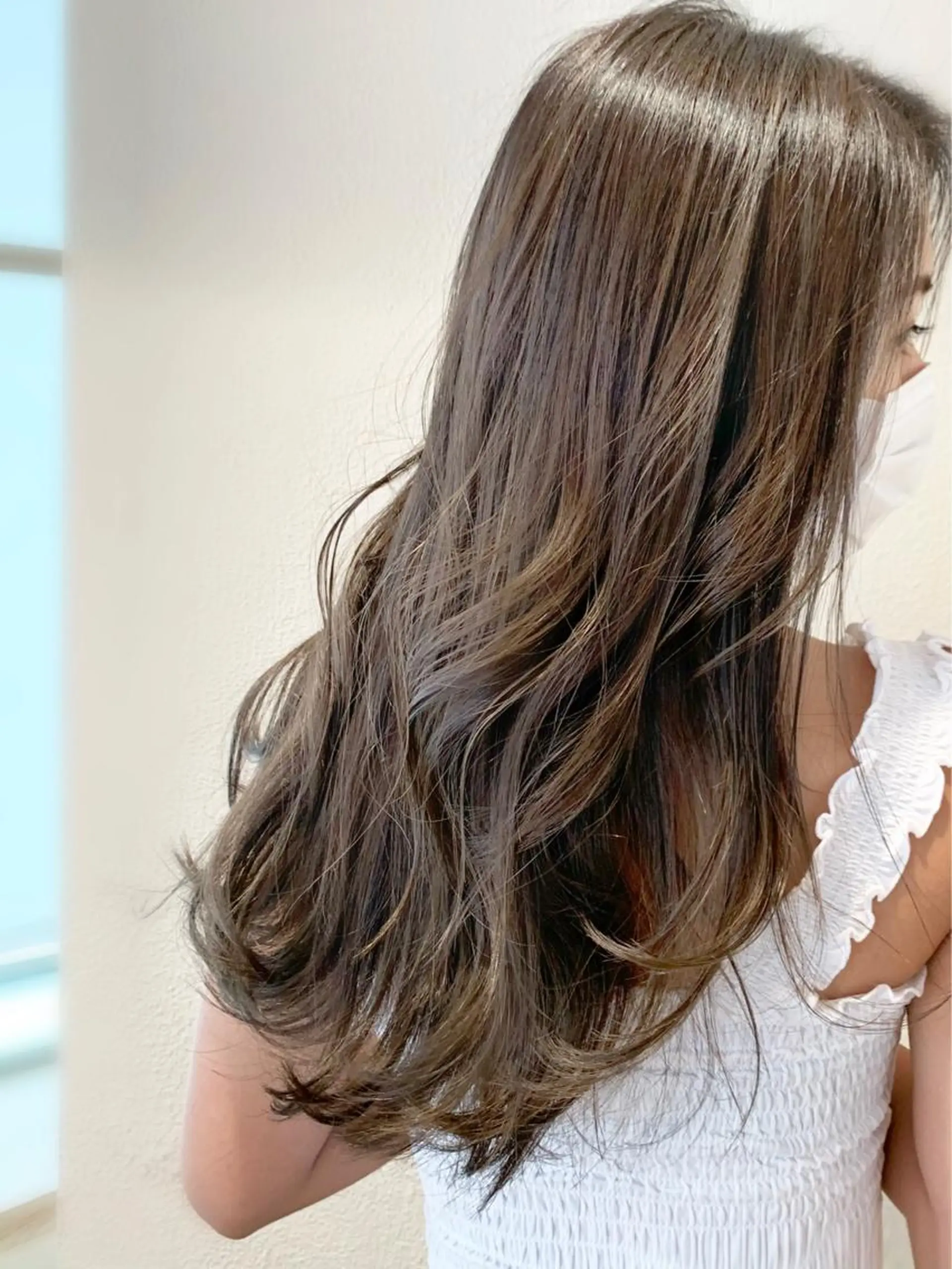 ロング カラー ブリーチ ブリーチなしカラー レイヤー専門家 ダブルカラー修のヘアスタイル