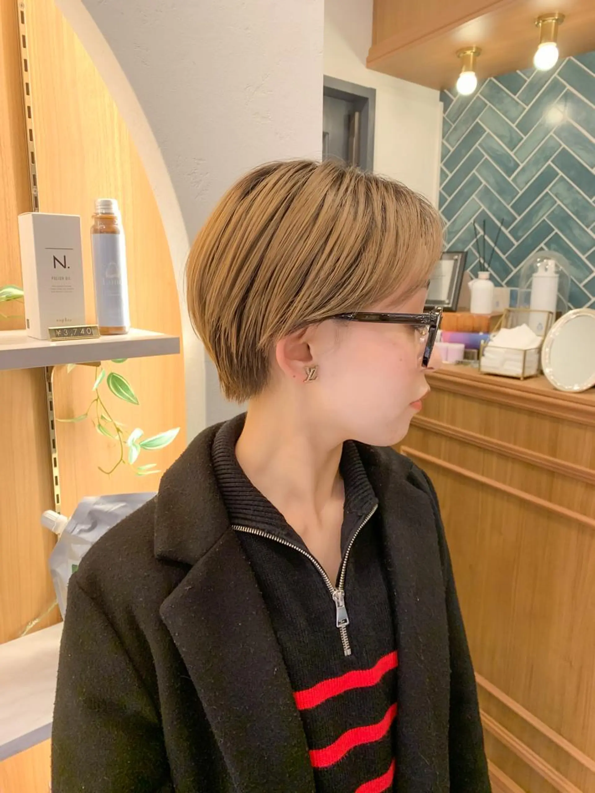 ショート カット ヘアカラー トリートメント ヘアセット ショート/縮毛矯正 紺野紘三のヘアスタイル