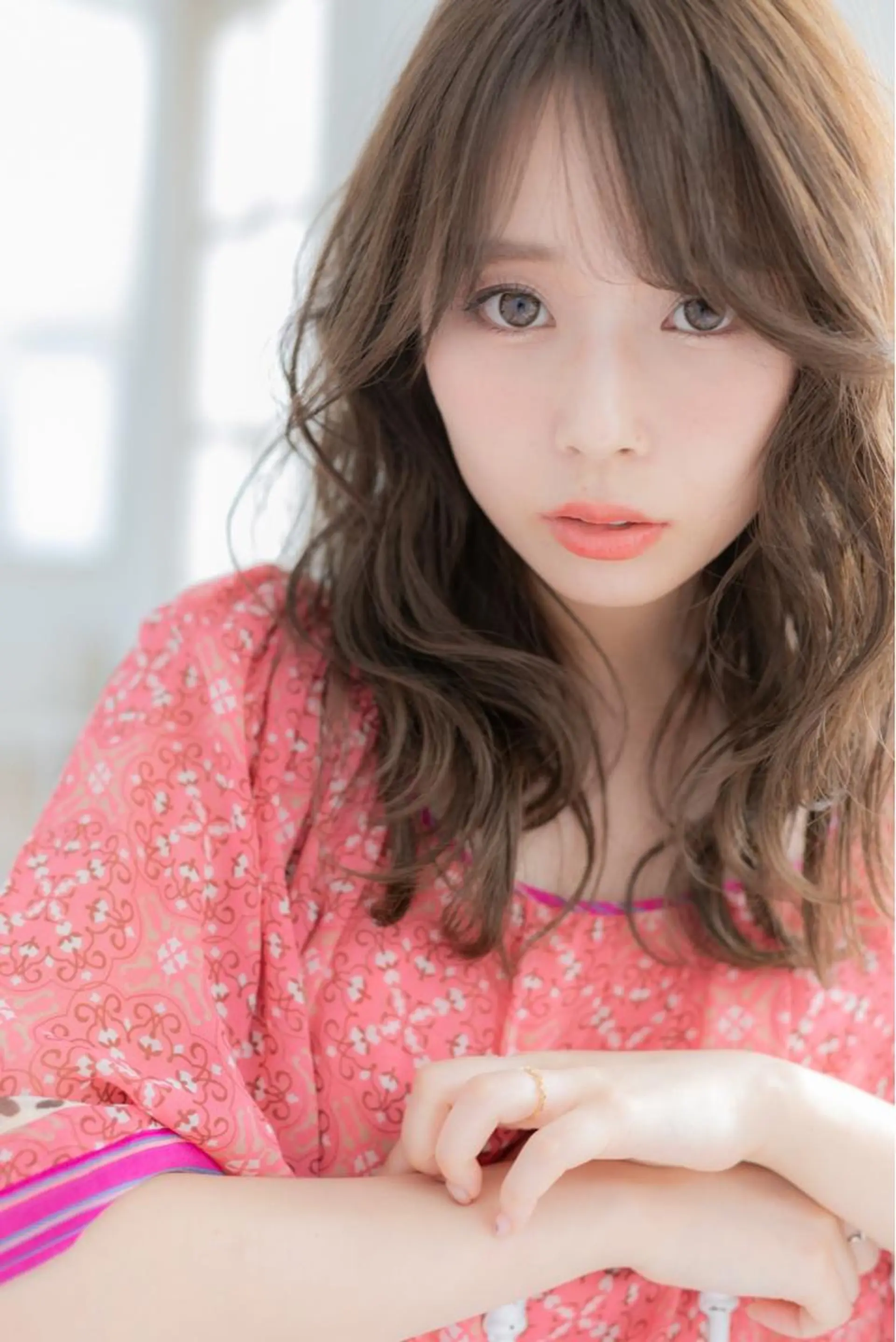 セミロング カラー パーマ ヘアアレンジ メンズ 川上 有香のヘアスタイル