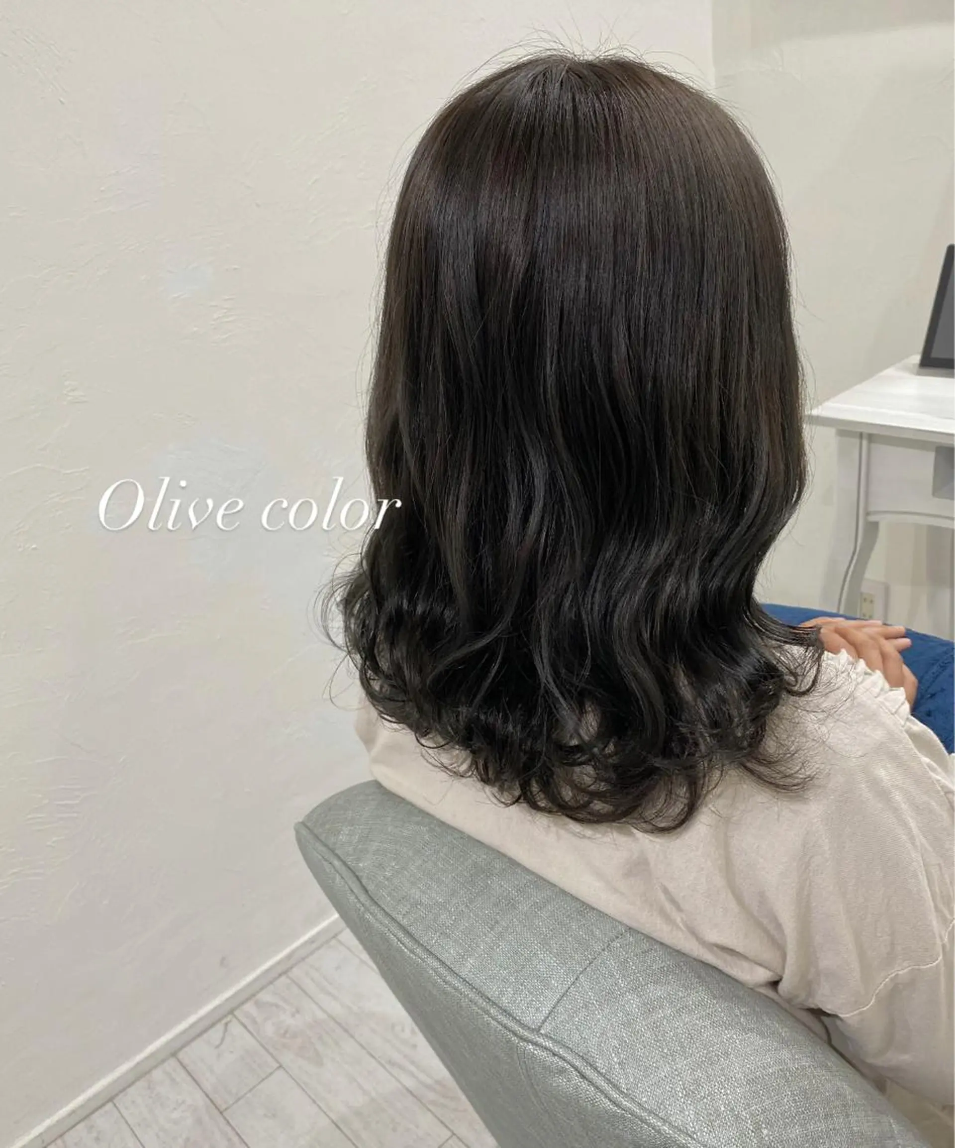 ミディアム カラー flen所属・𖤣𖥧𖥣𖥧田中 姫乃𖤣𖥧𖥣𖡡のヘアスタイル