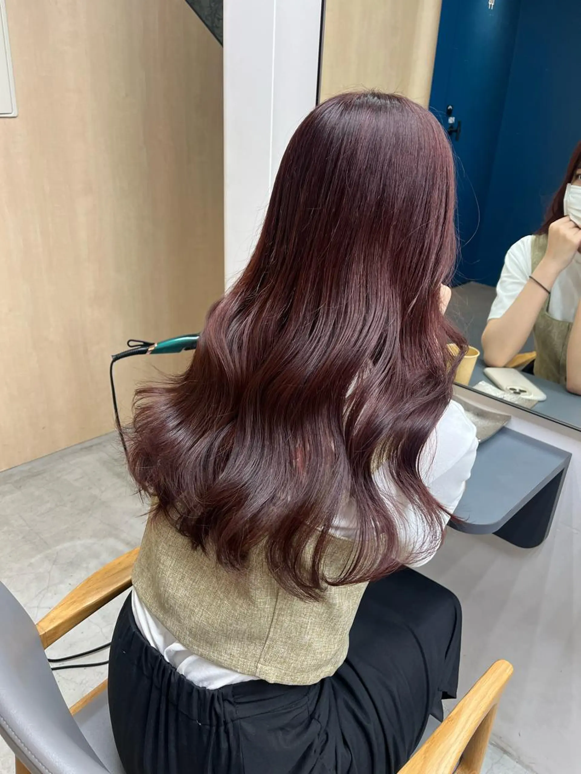 カラー ayaka♡ 柔らかカラーのヘアスタイル