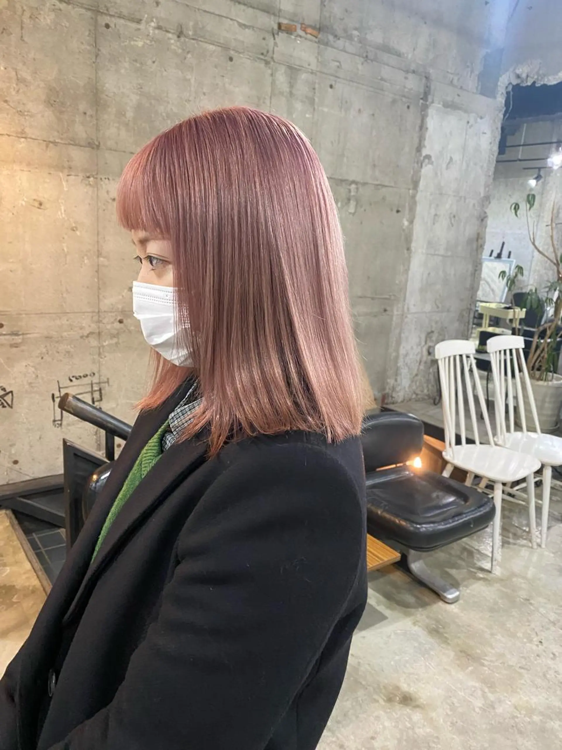ミディアム カラー ヘアアレンジ ベージュカラー ブリーチ ハイトーンカラー ピンクカラー ピンクベージュ ヘアカラー ［似合わせヘア］ ✂︎OGURO✂︎のヘアスタイル