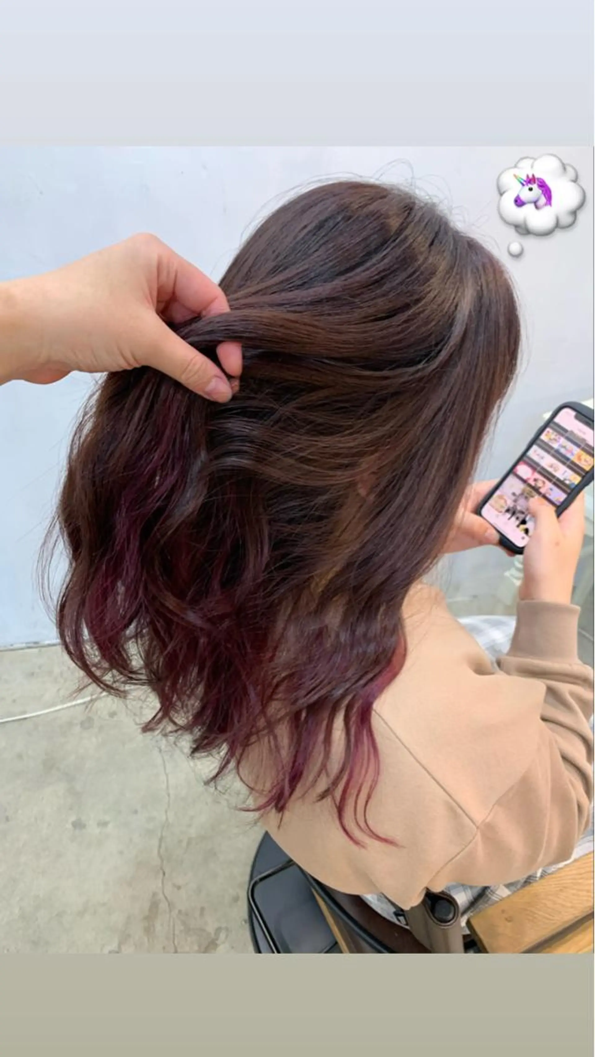 セミロング パープルカラー 顔まわりレイヤー/ bob及川亜沙美のヘアスタイル