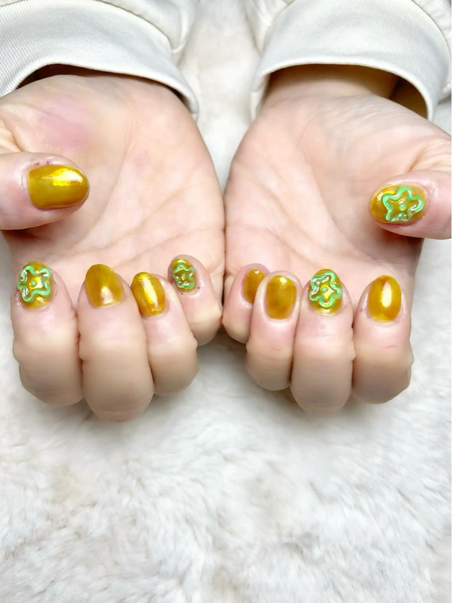 ネイル ハンドネイル ハンドケア 岩山 直子のネイルデザイン