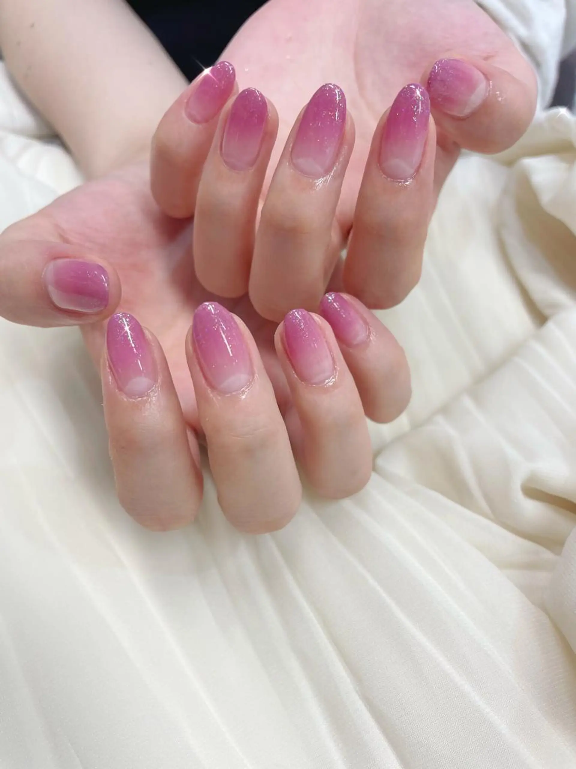 ネイル ラメ(グリッター) Me d'eau所属・Me d'eau Rinaのネイルデザイン