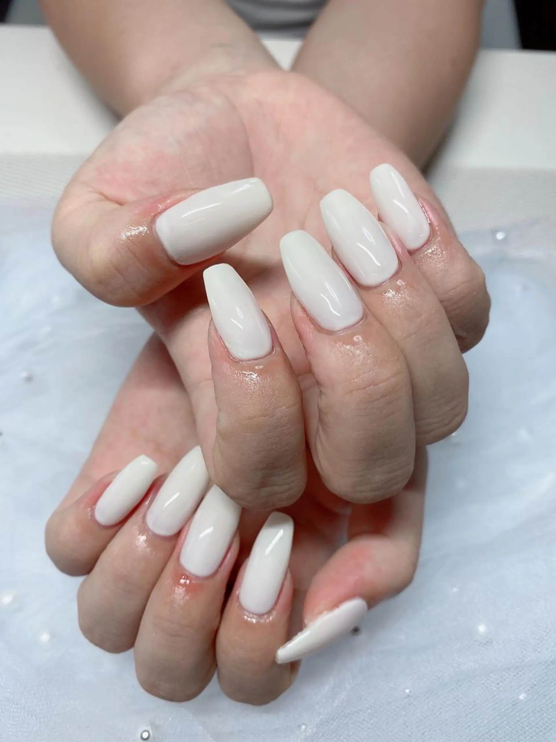 ネイル ワンカラーネイル ホワイト Jasmine nailsalon所属・ジャスミン ネイルサロンのネイルデザイン