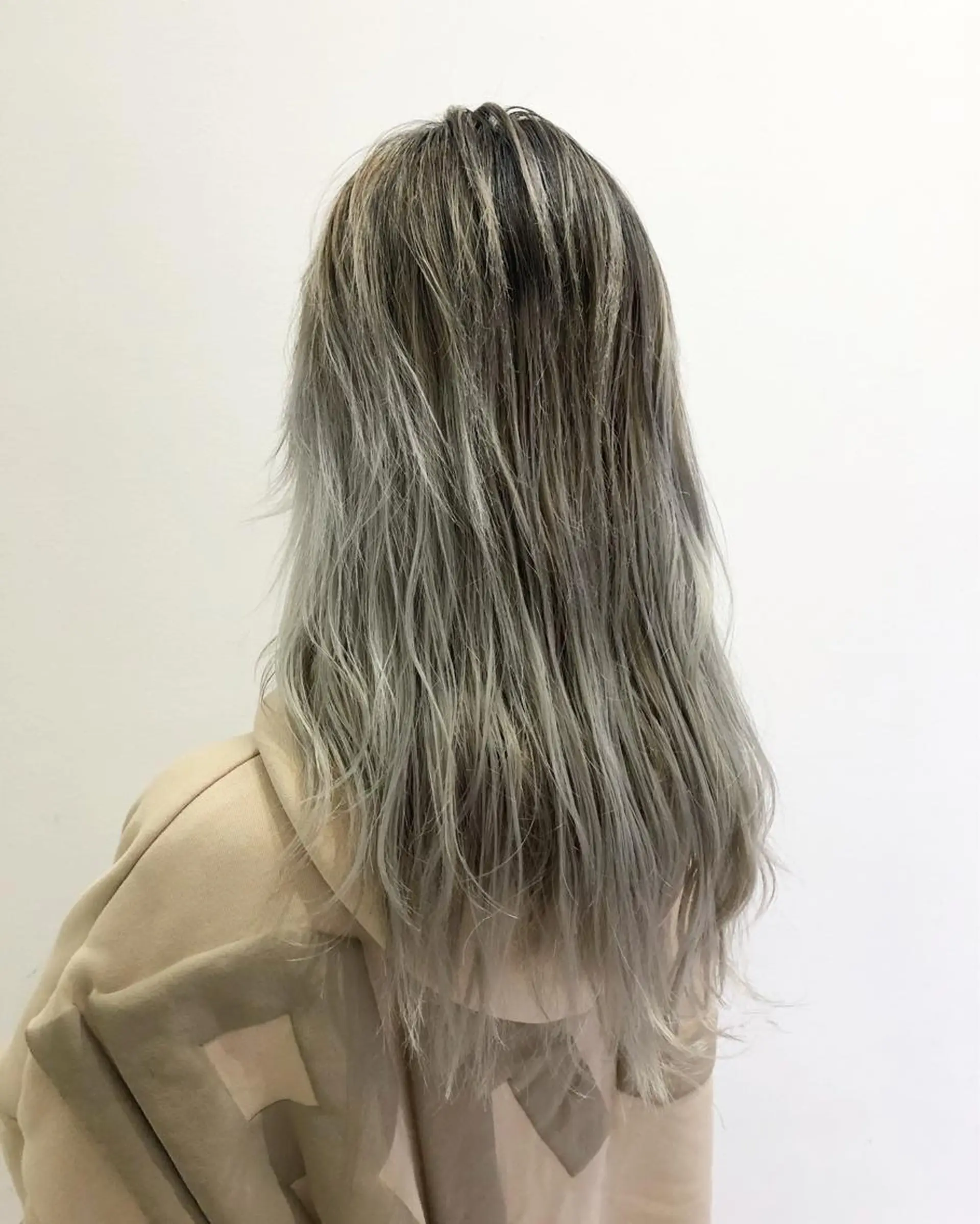 セミロング カラー ヘアカラー トリートメント Tao所属・藤川 大智のヘアスタイル