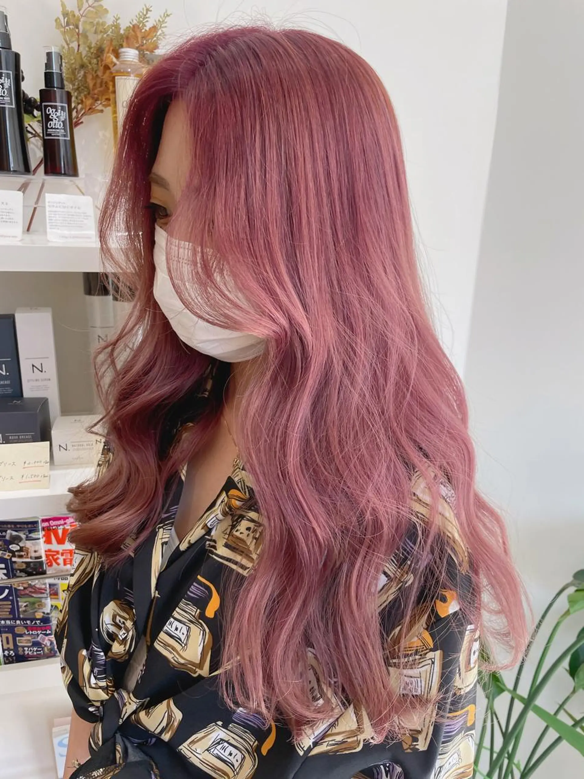 ロング カラー ピンクカラー 韓国風ヘア ヘアカラー Rina  のヘアスタイル