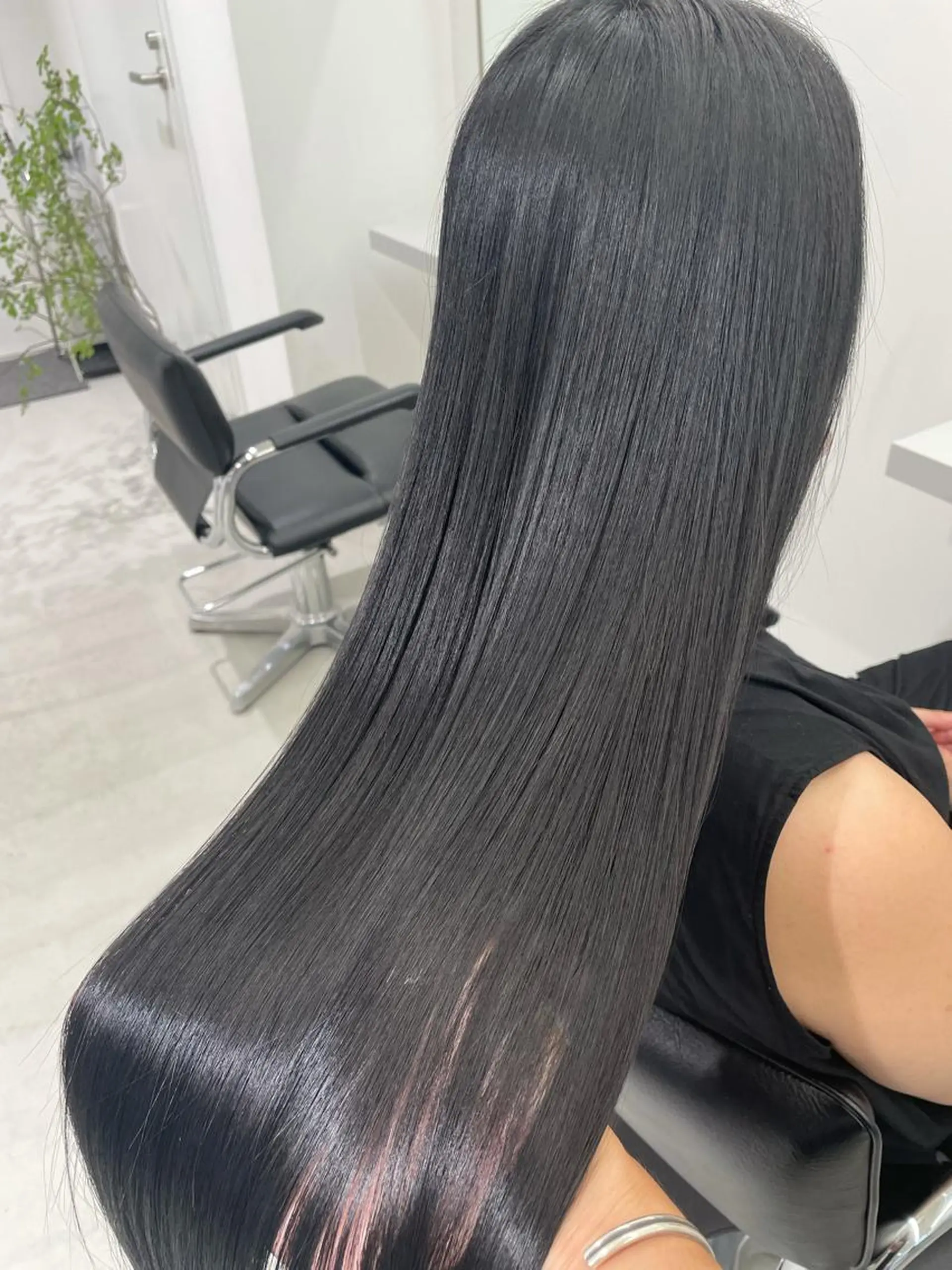 ロング カラー アディクシーカラー バレイヤージュ ベージュカラー ブリーチ ケアブリーチ ito. ブリーチ/髪質改善のヘアスタイル