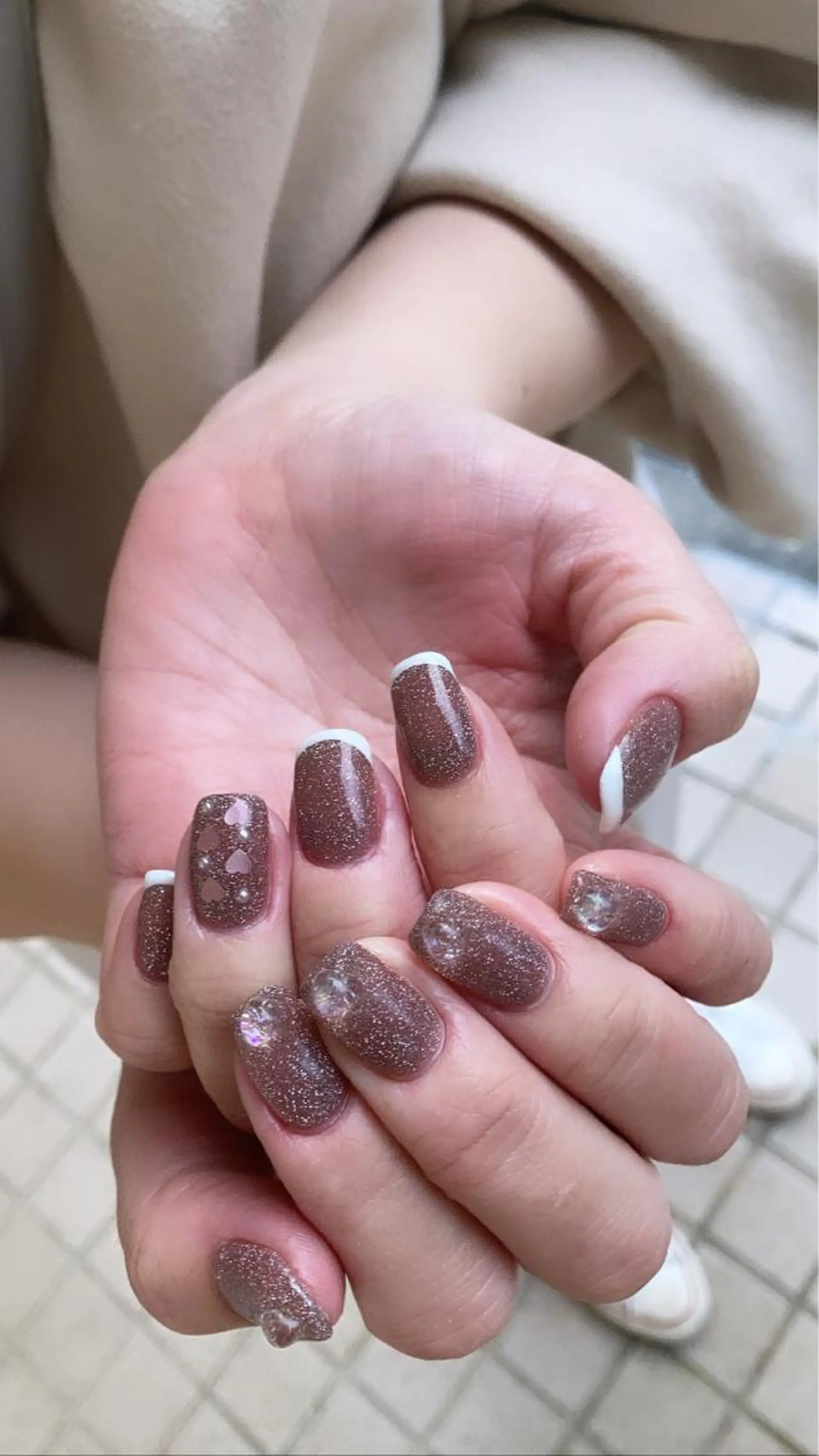 ネイル nailsalon　hue所属・小山 羽奈のネイルデザイン