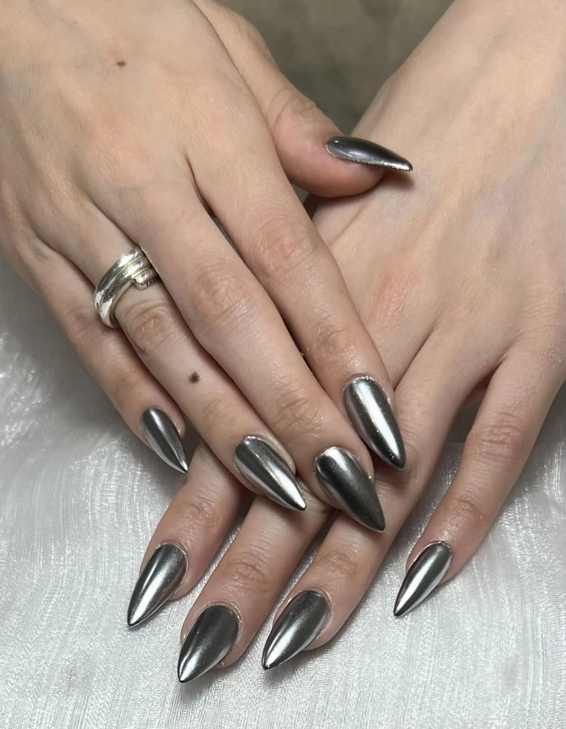 ネイル DEMAIN- 🌹のネイルデザイン