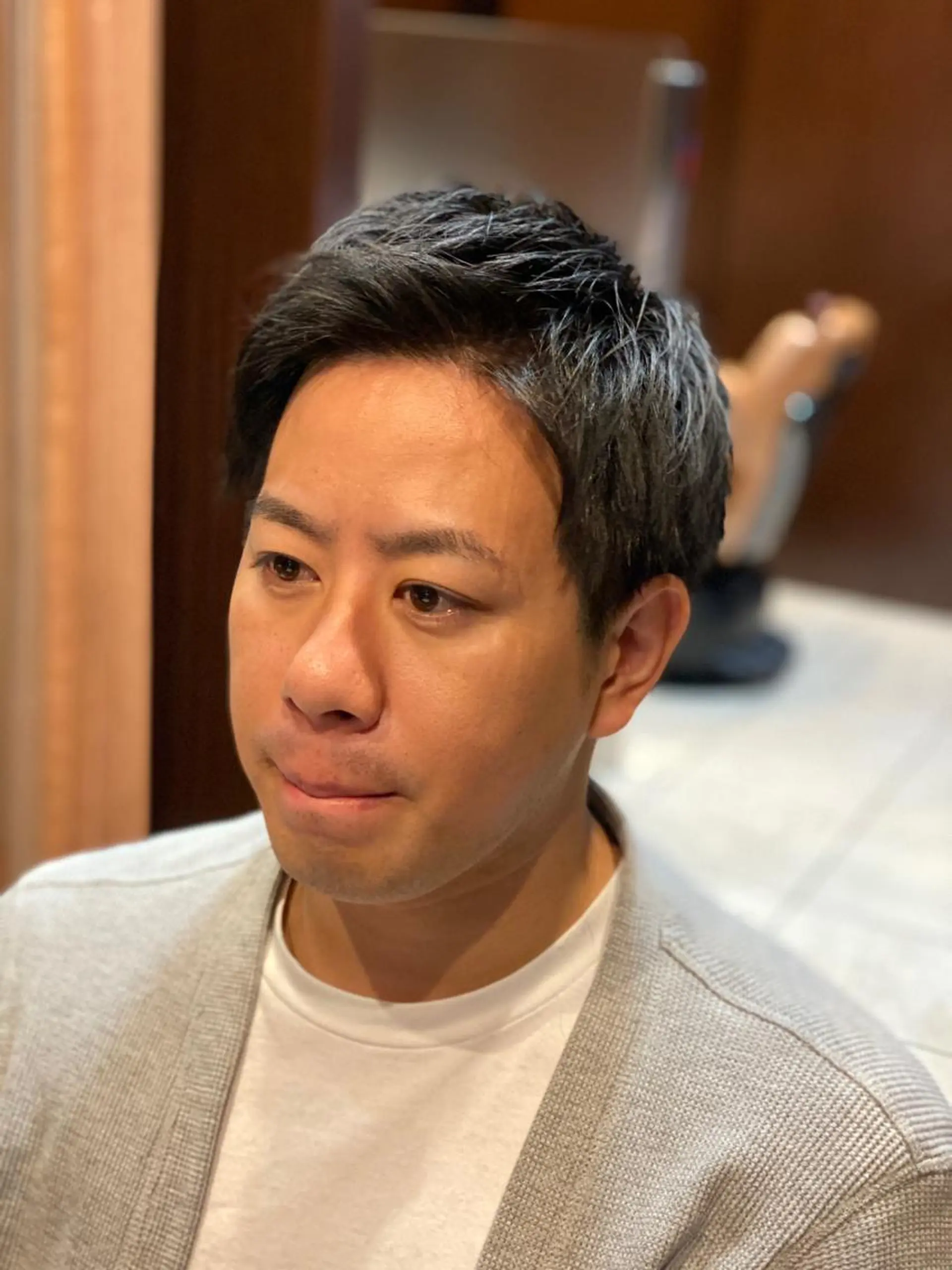 ショート 佐々木 宥人のヘアスタイル