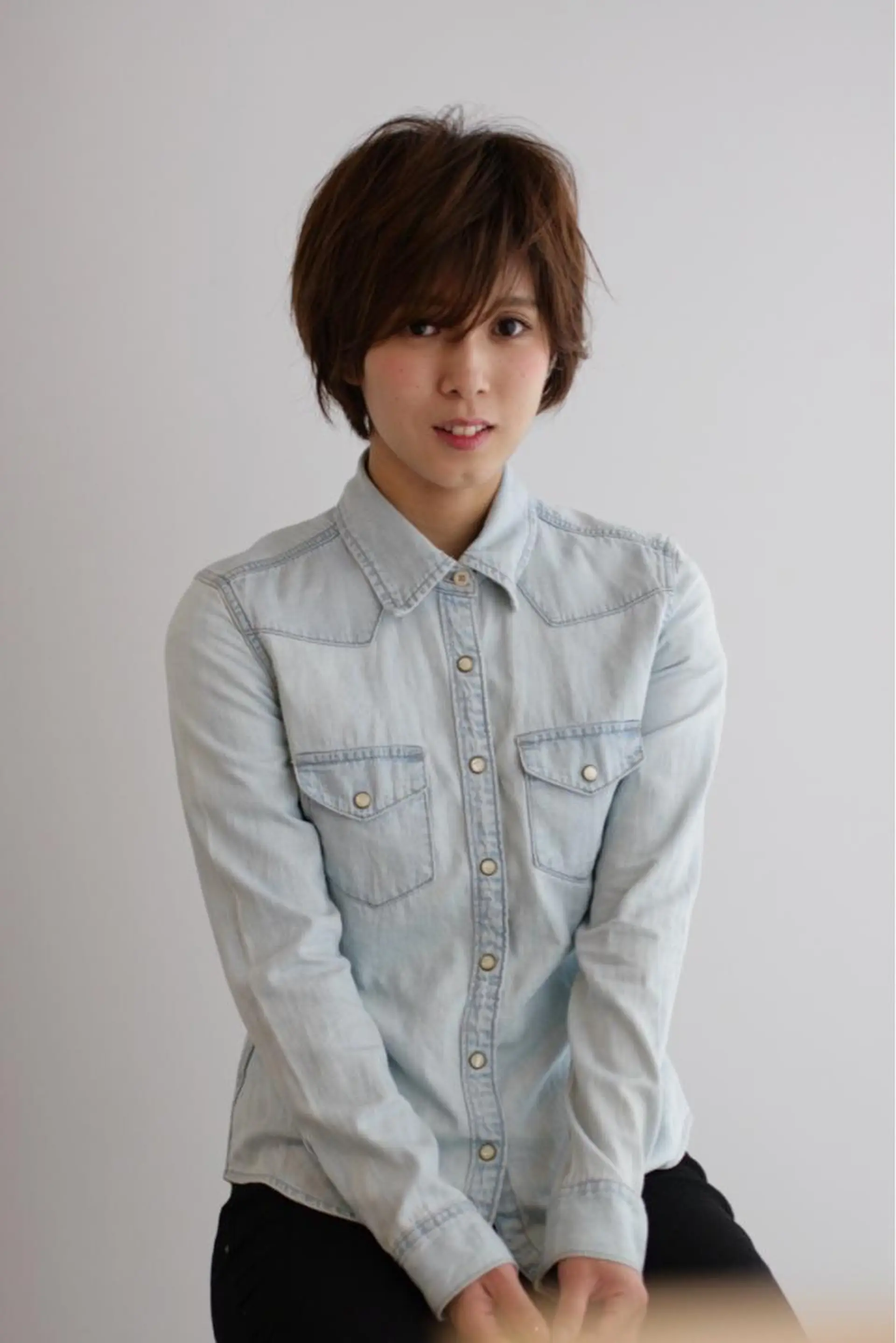 ショート カラー くすもと なおやのヘアスタイル