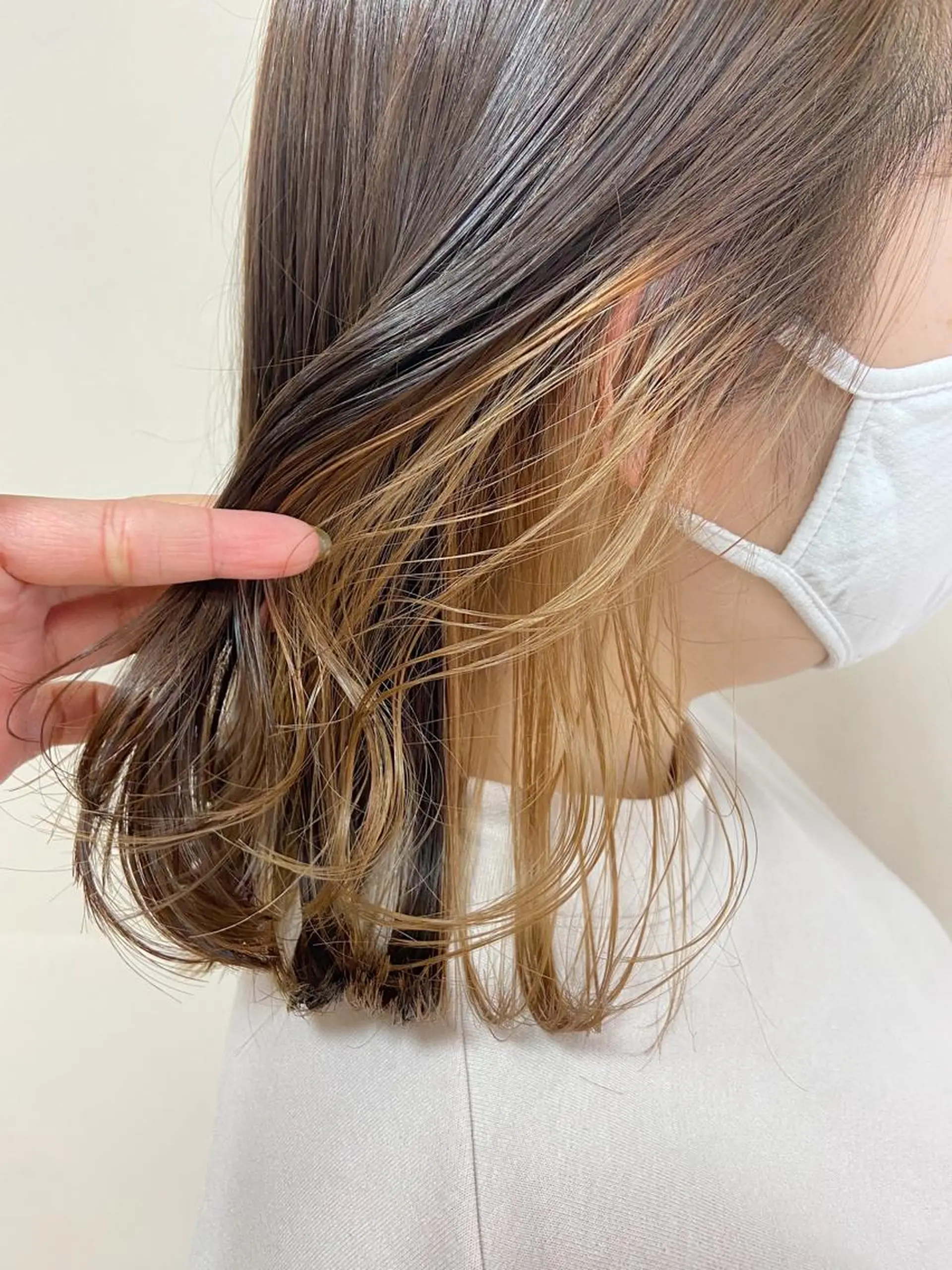 セミロング カラー 【カラーリスト】 Likka.のヘアスタイル