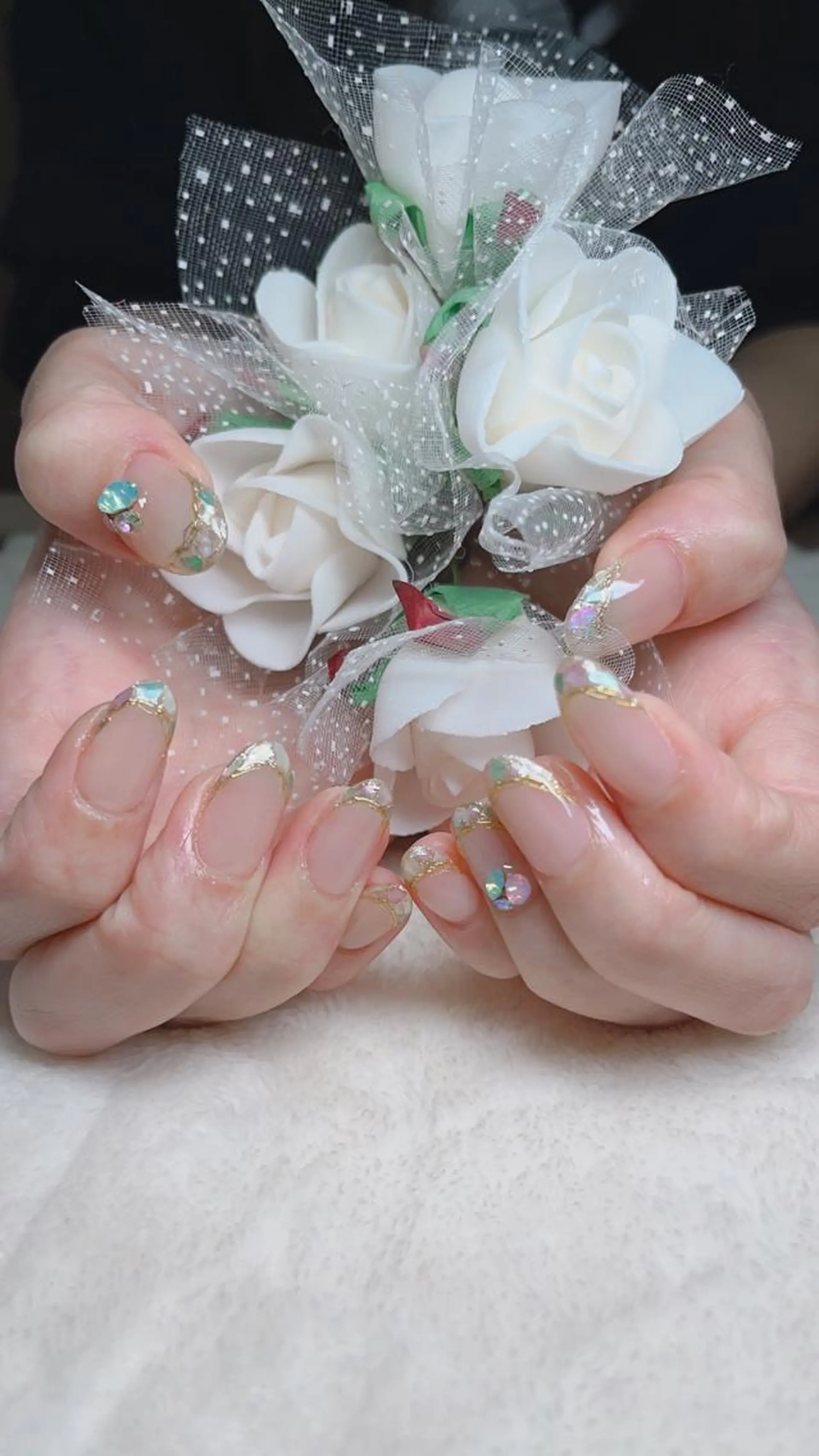 ネイル フレンチネイル ガラスフレンチ ハンドネイル chama所属・大和田 美貴のネイルデザイン